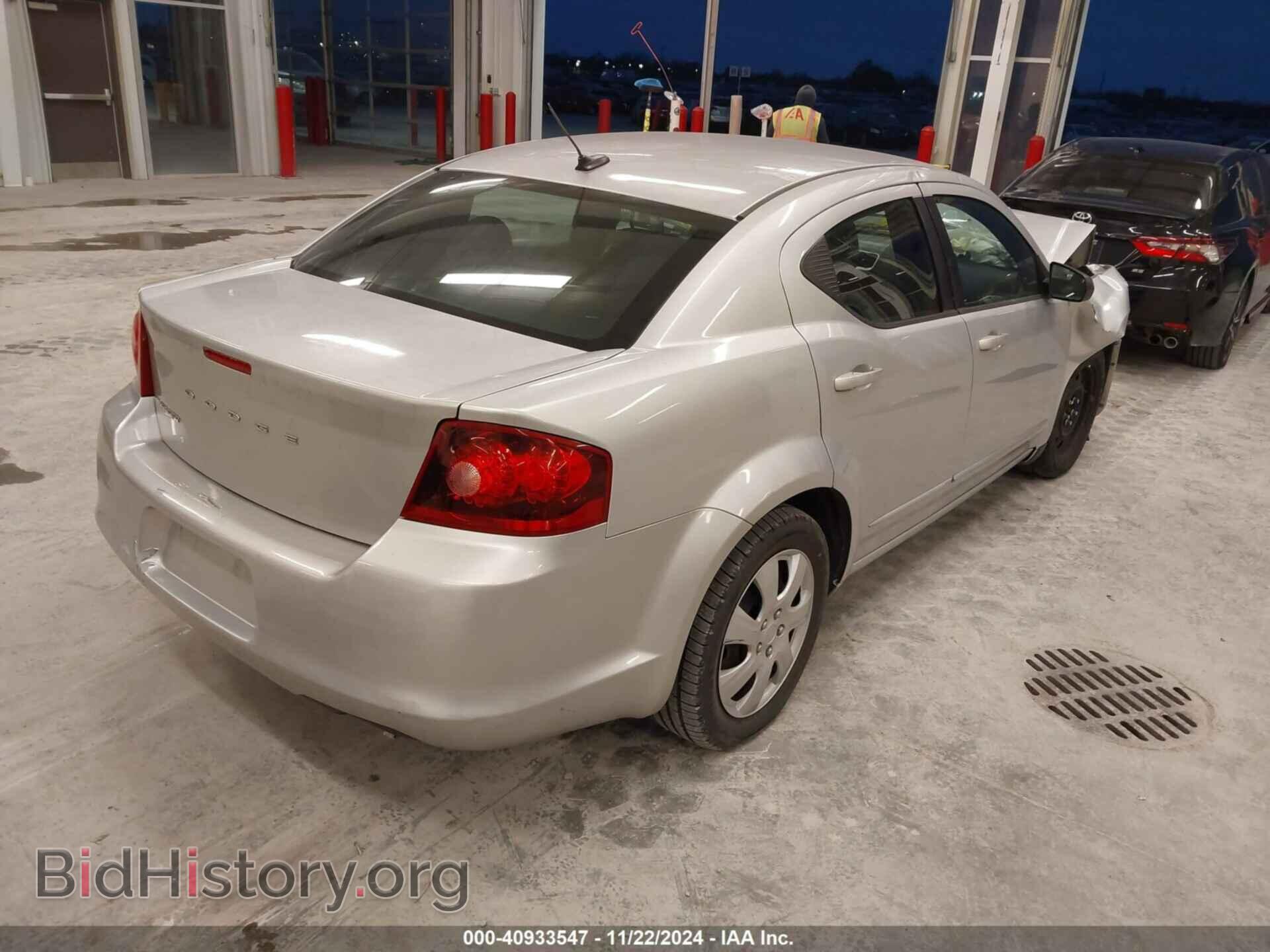 2011 DODGE AVENGER - VIN: 1B3BD4FB6BN540196 - Фото 4
