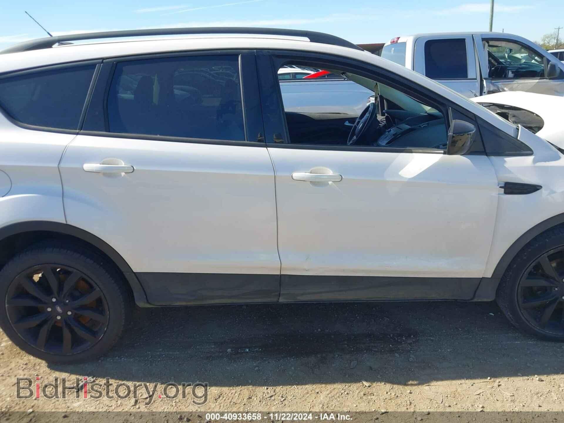 2018 FORD ESCAPE - VIN: 1FMCU0GD3JUC70002 - Фото 12