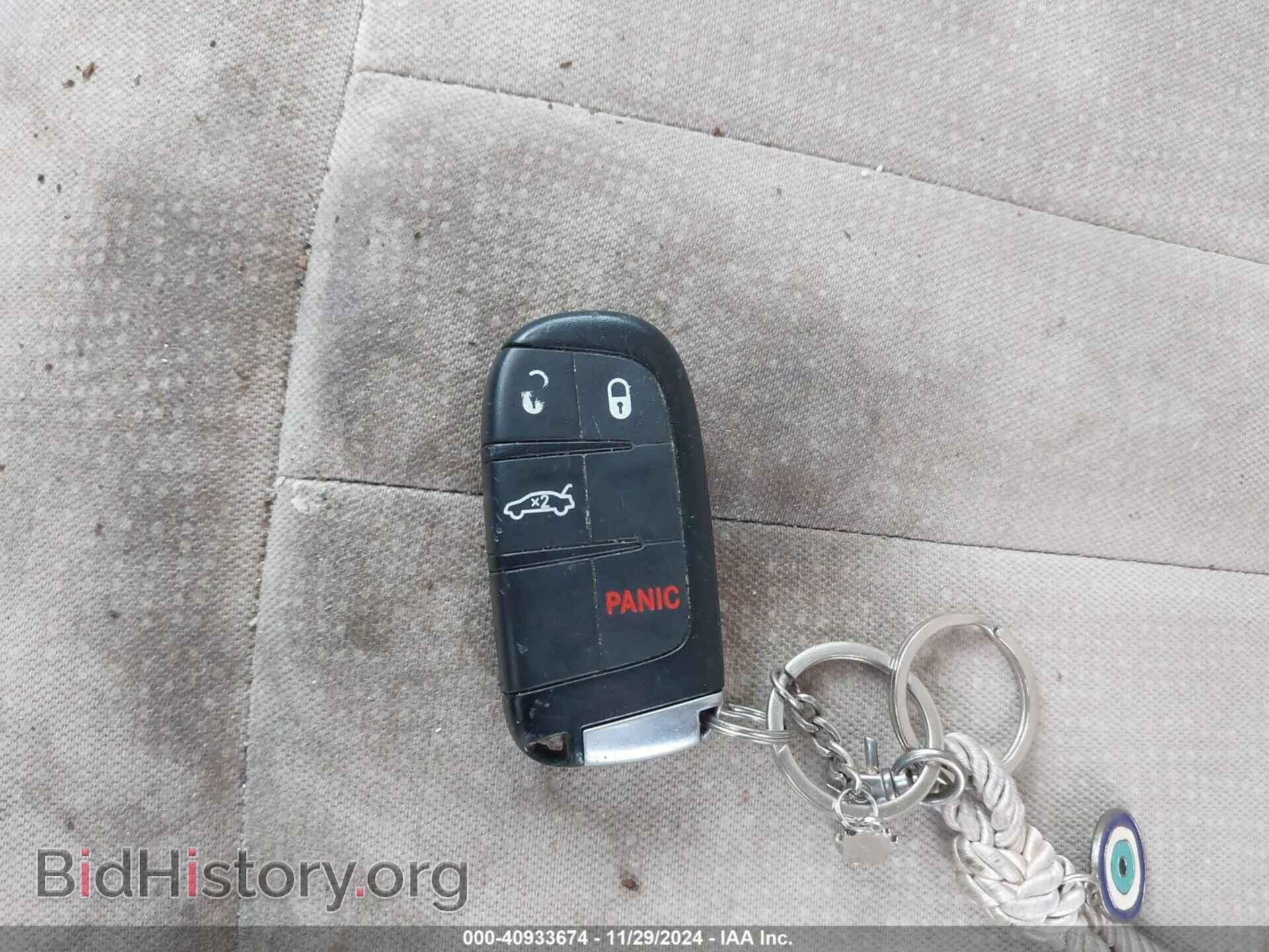 2015 CHRYSLER 200 - VIN: 1C3CCCAB7FN559924 - Фото 11
