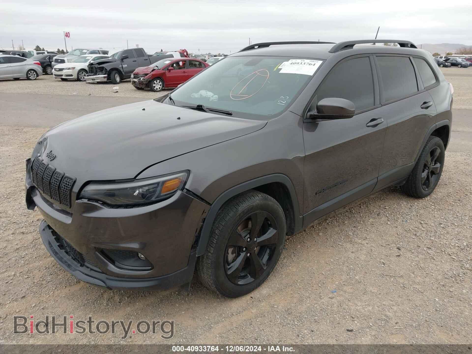2020 JEEP CHEROKEE - VIN: 1C4PJLLB2LD570914 - Фото 2