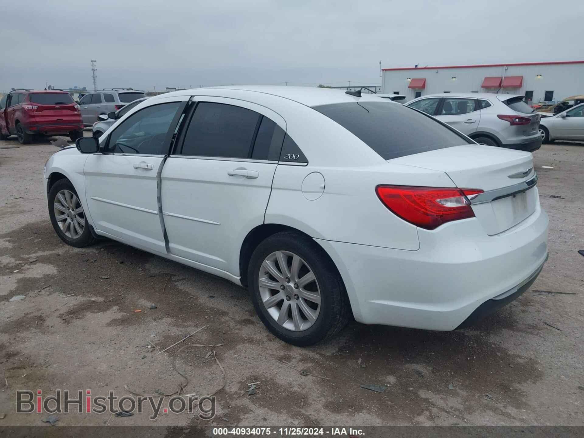 2012 CHRYSLER 200 - VIN: 1C3CCBBB7CN166820 - Фото 3