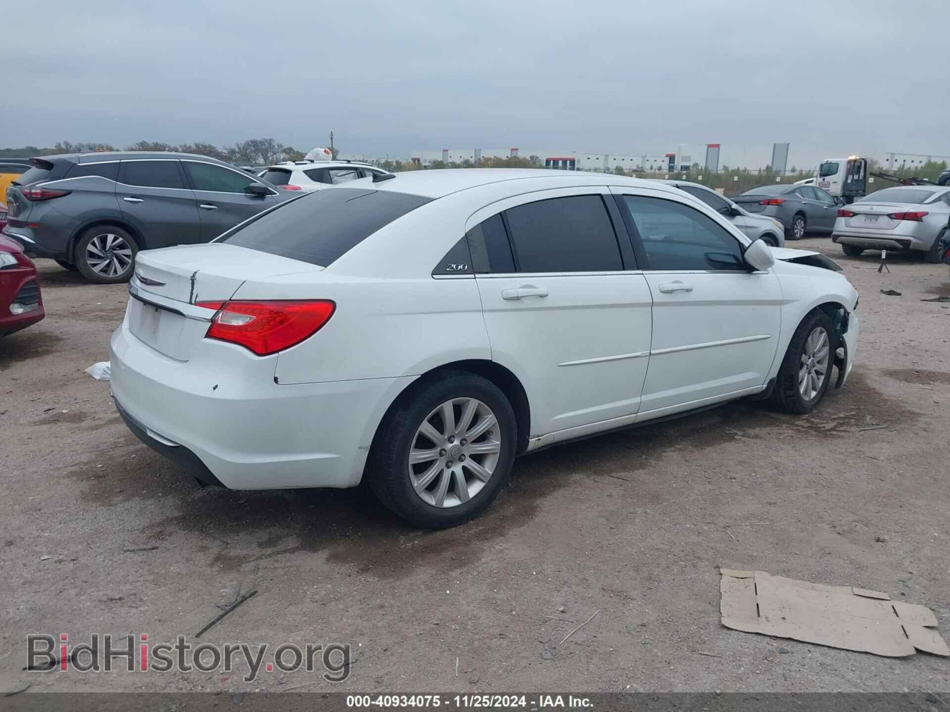 2012 CHRYSLER 200 - VIN: 1C3CCBBB7CN166820 - Фото 4