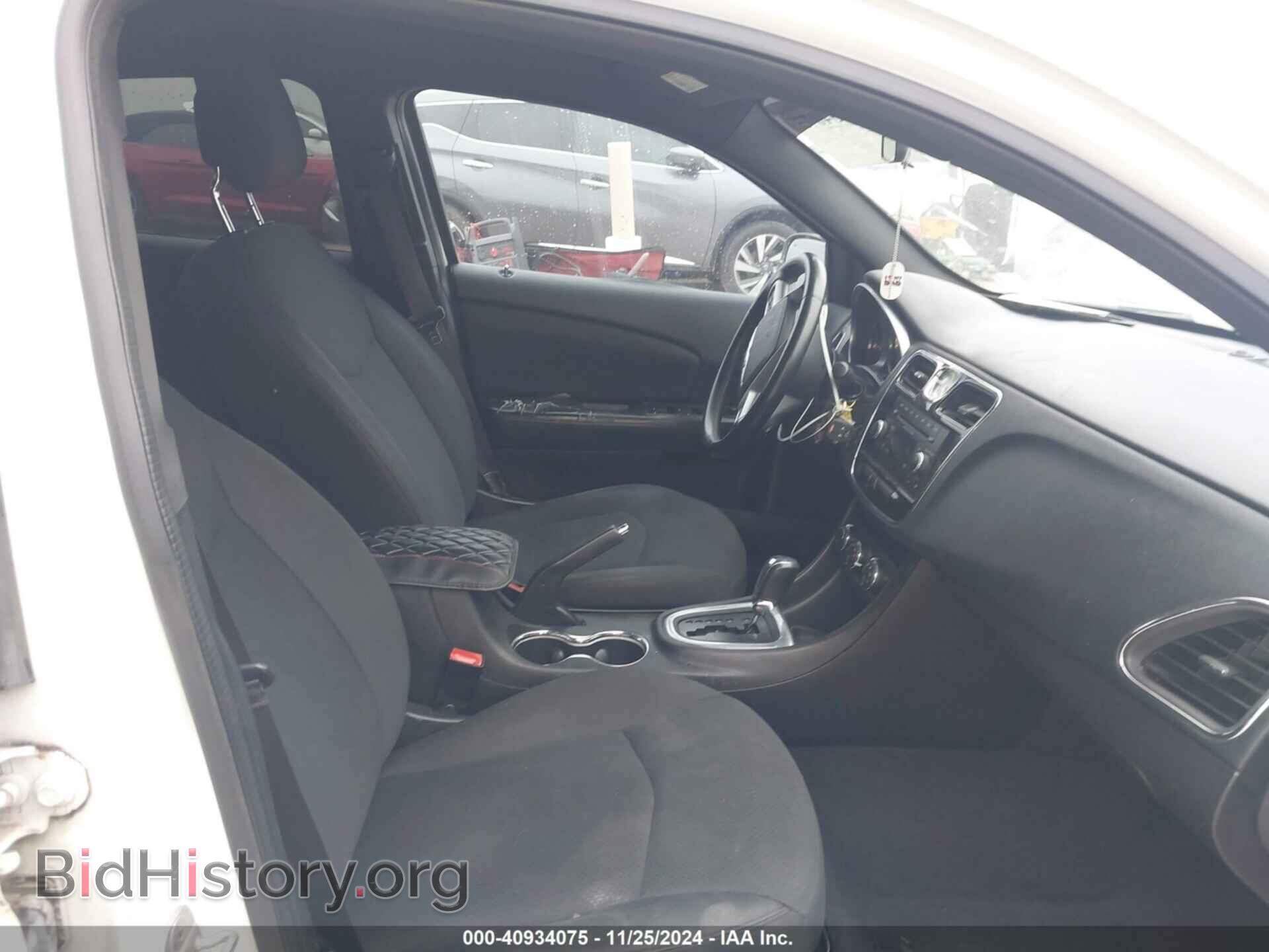 2012 CHRYSLER 200 - VIN: 1C3CCBBB7CN166820 - Фото 5