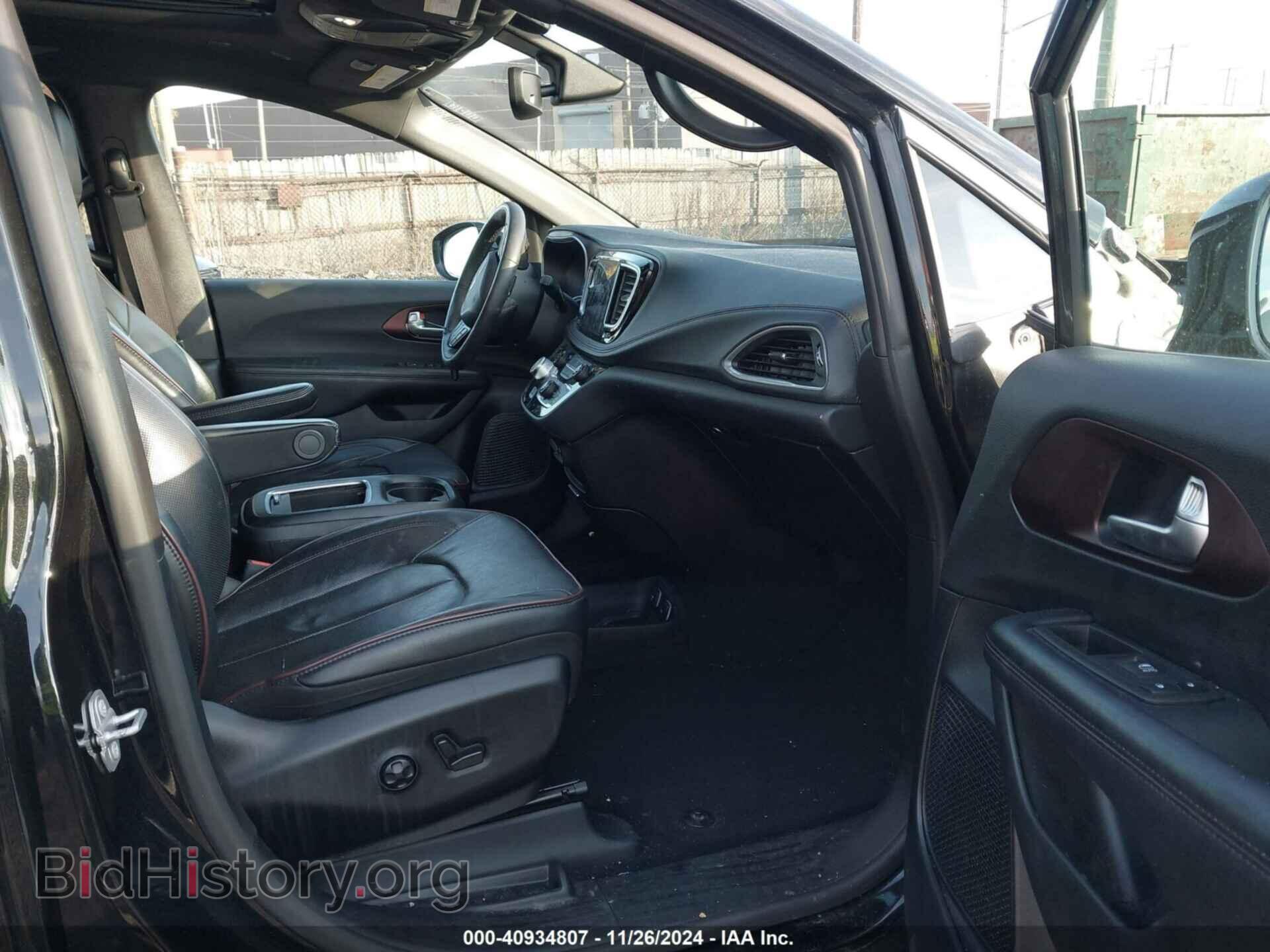2020 CHRYSLER PACIFICA - VIN: 2C4RC1GG4LR118179 - Фото 5