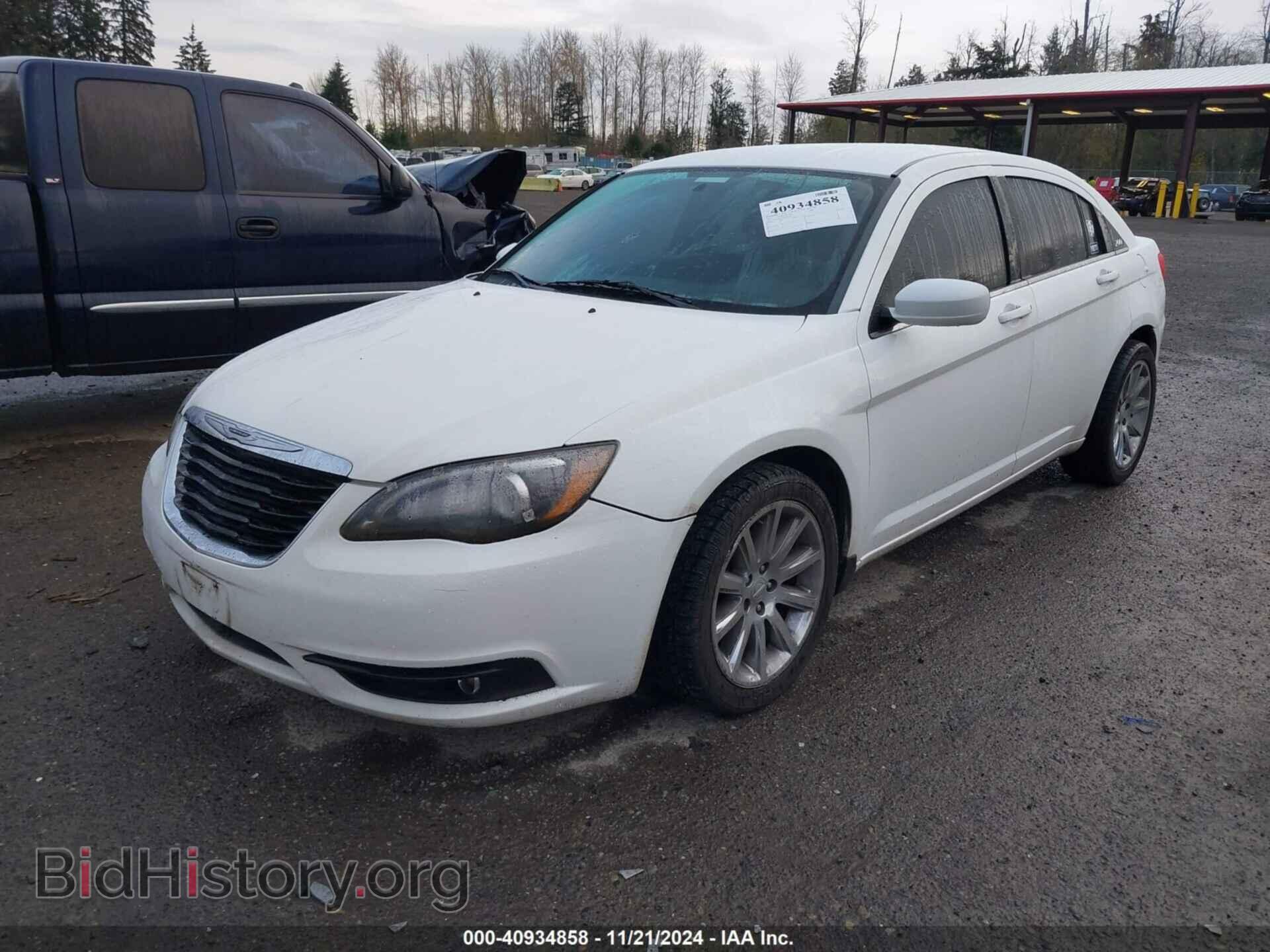 2012 CHRYSLER 200 - VIN: 1C3CCBBG9CN283195 - Фото 2