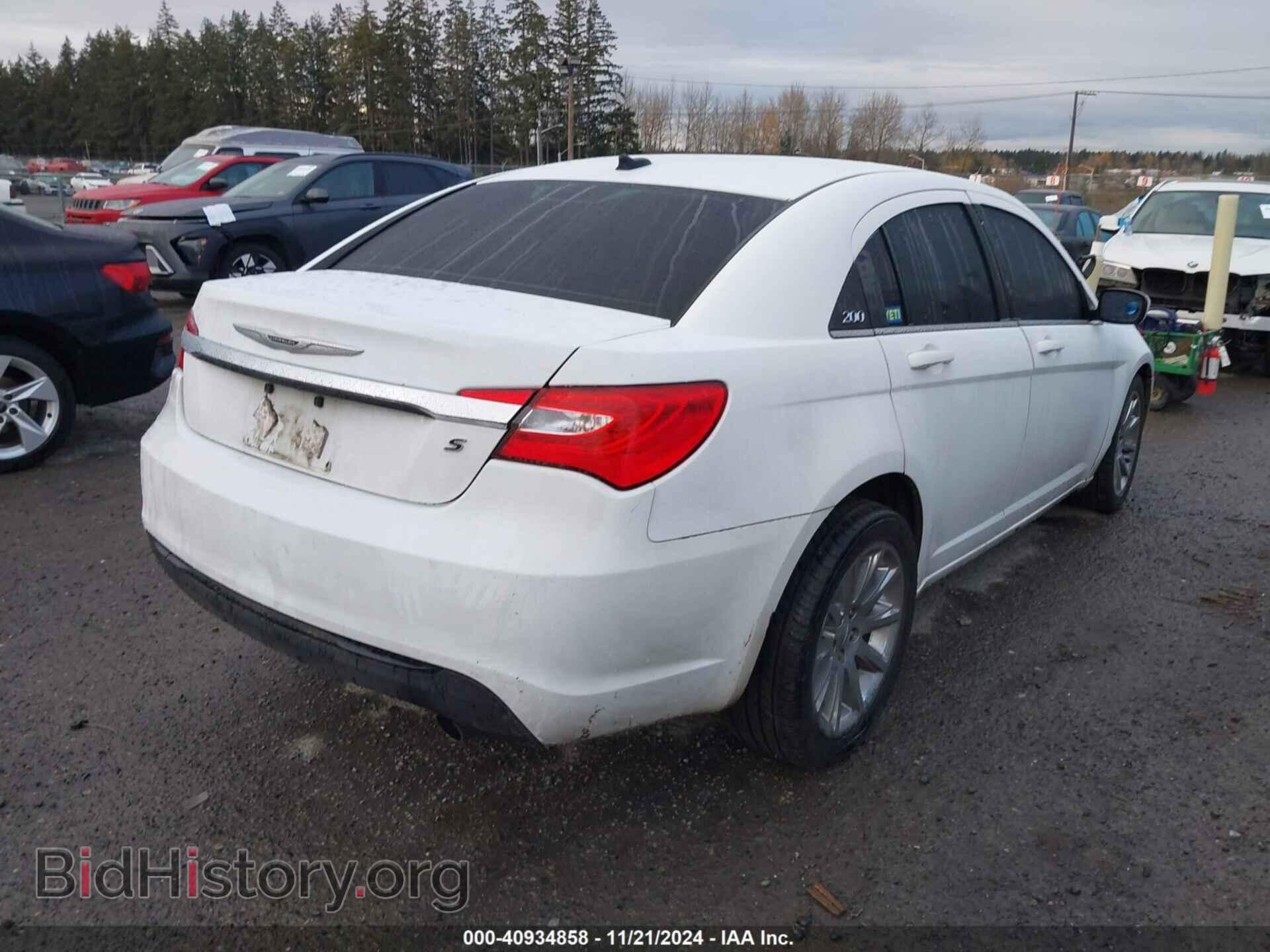 2012 CHRYSLER 200 - VIN: 1C3CCBBG9CN283195 - Фото 4