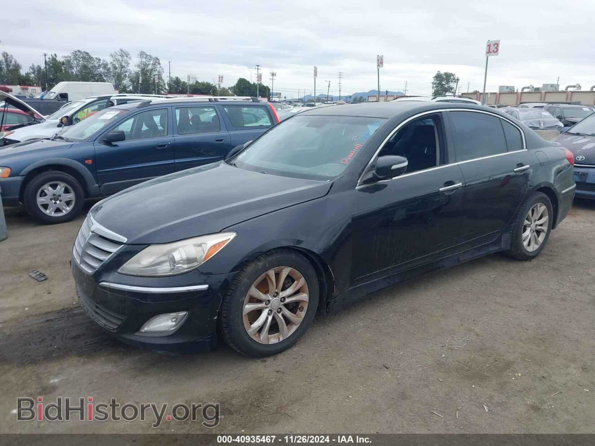 2012 HYUNDAI GENESIS - VIN: KMHGC4DDXCU180557 - Фото 2