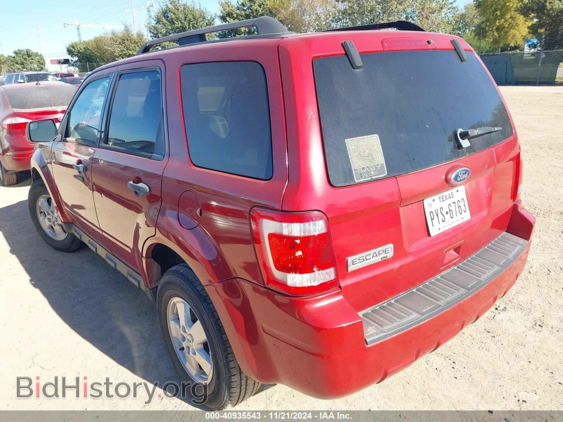 2010 FORD ESCAPE - VIN: 1FMCU0D73AKA56069 - Фото 3