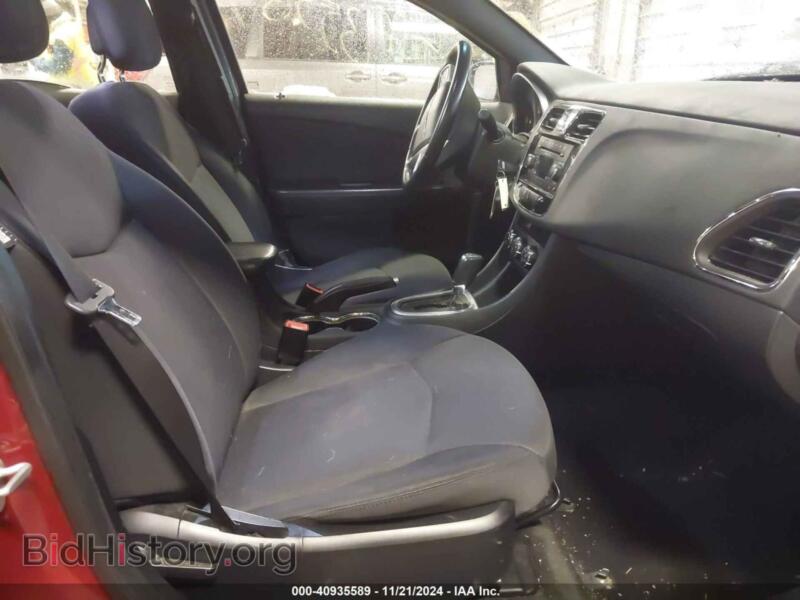 2012 Chrysler 200 (VIN 1C3CCBBB8CN331127) — photo 5 of 11