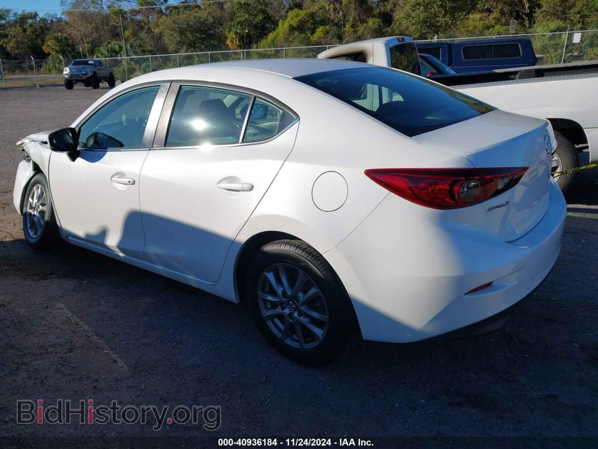 2017 MAZDA MAZDA3 - VIN: 3MZBN1U70HM105280 - Фото 3