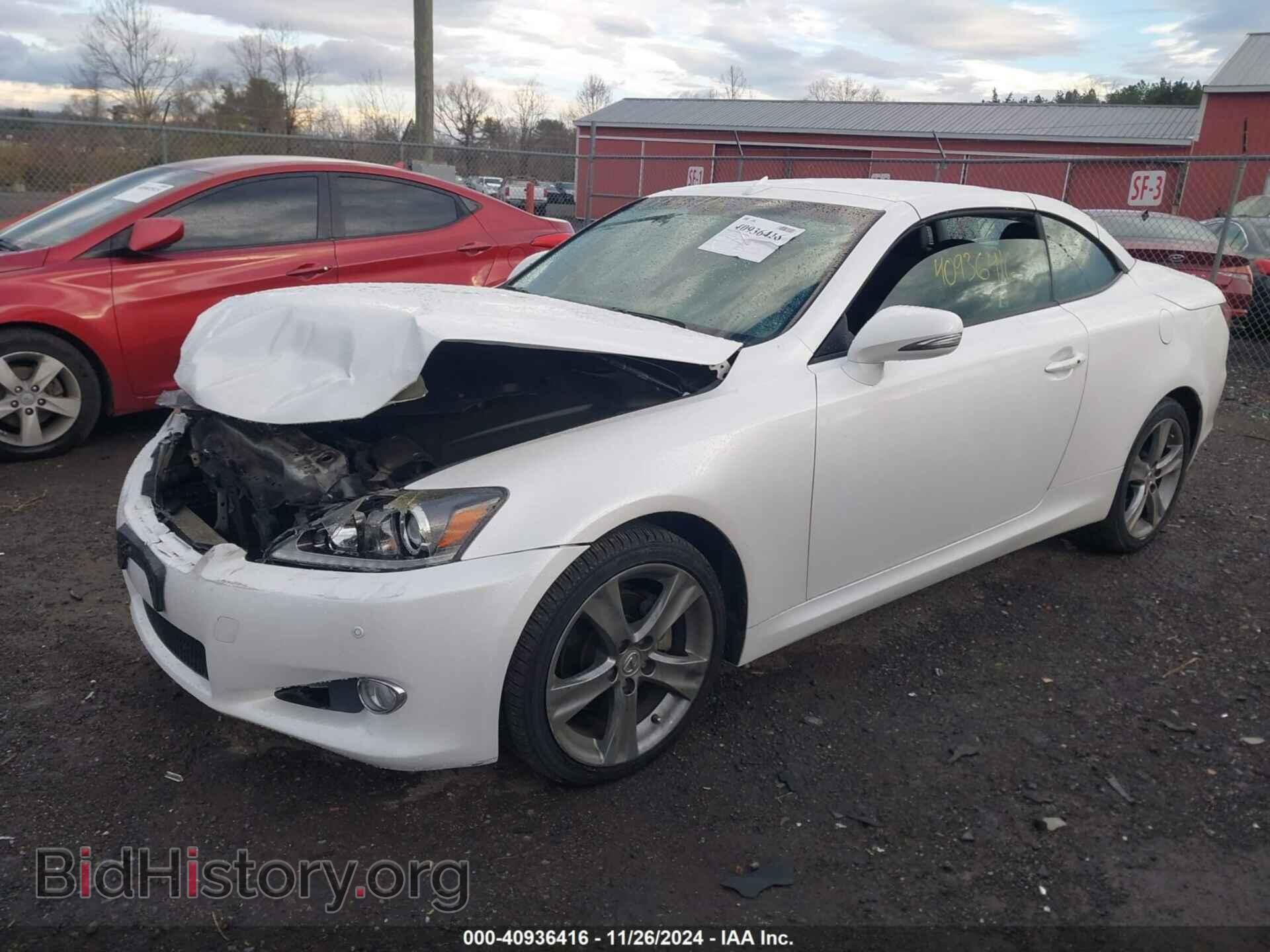2012 LEXUS IS 250C - VIN: JTHFF2C25C2525869 - Фото 2