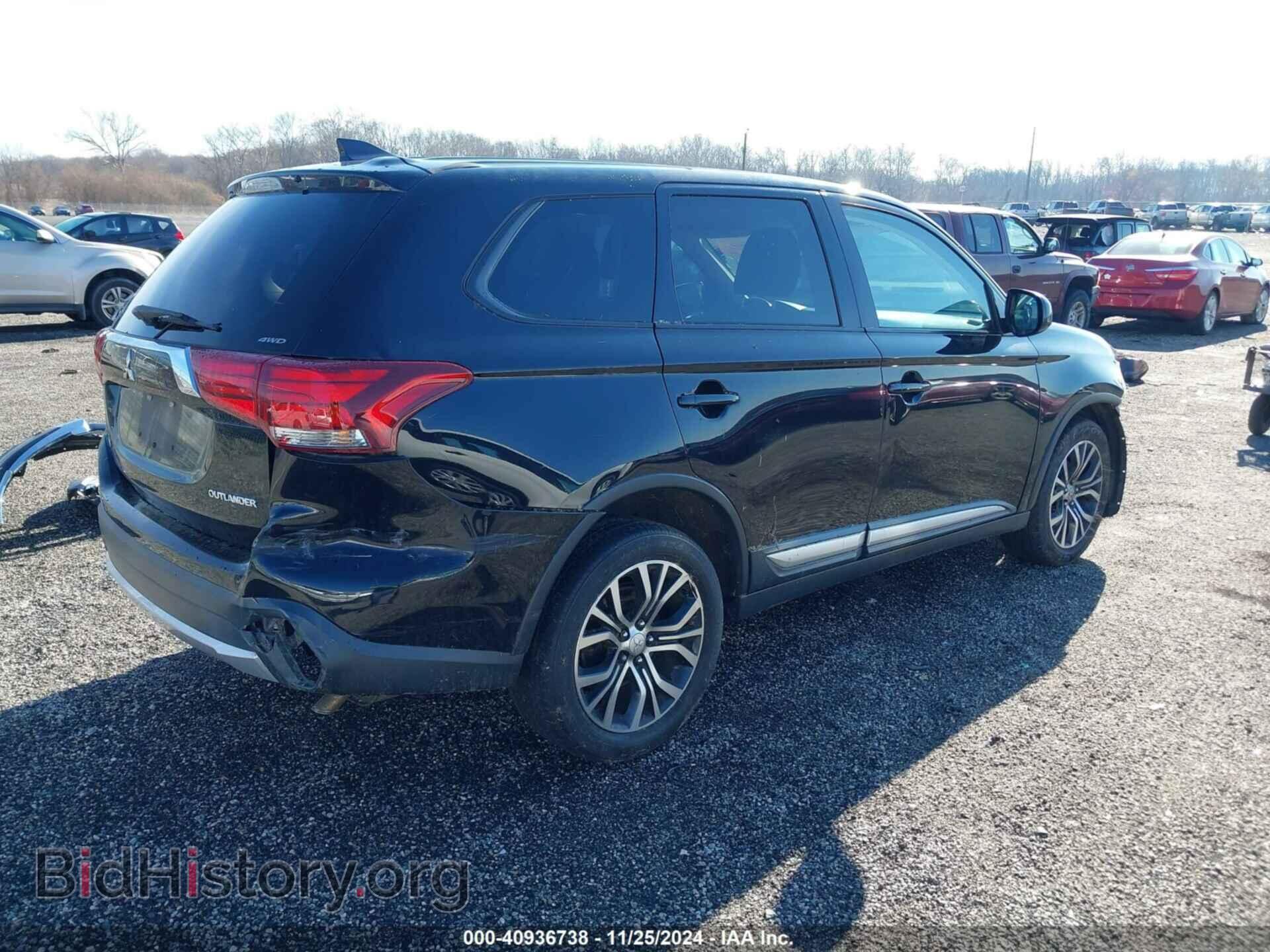 2017 MITSUBISHI OUTLANDER - VIN: JA4AZ2A32HZ061771 - Фото 4