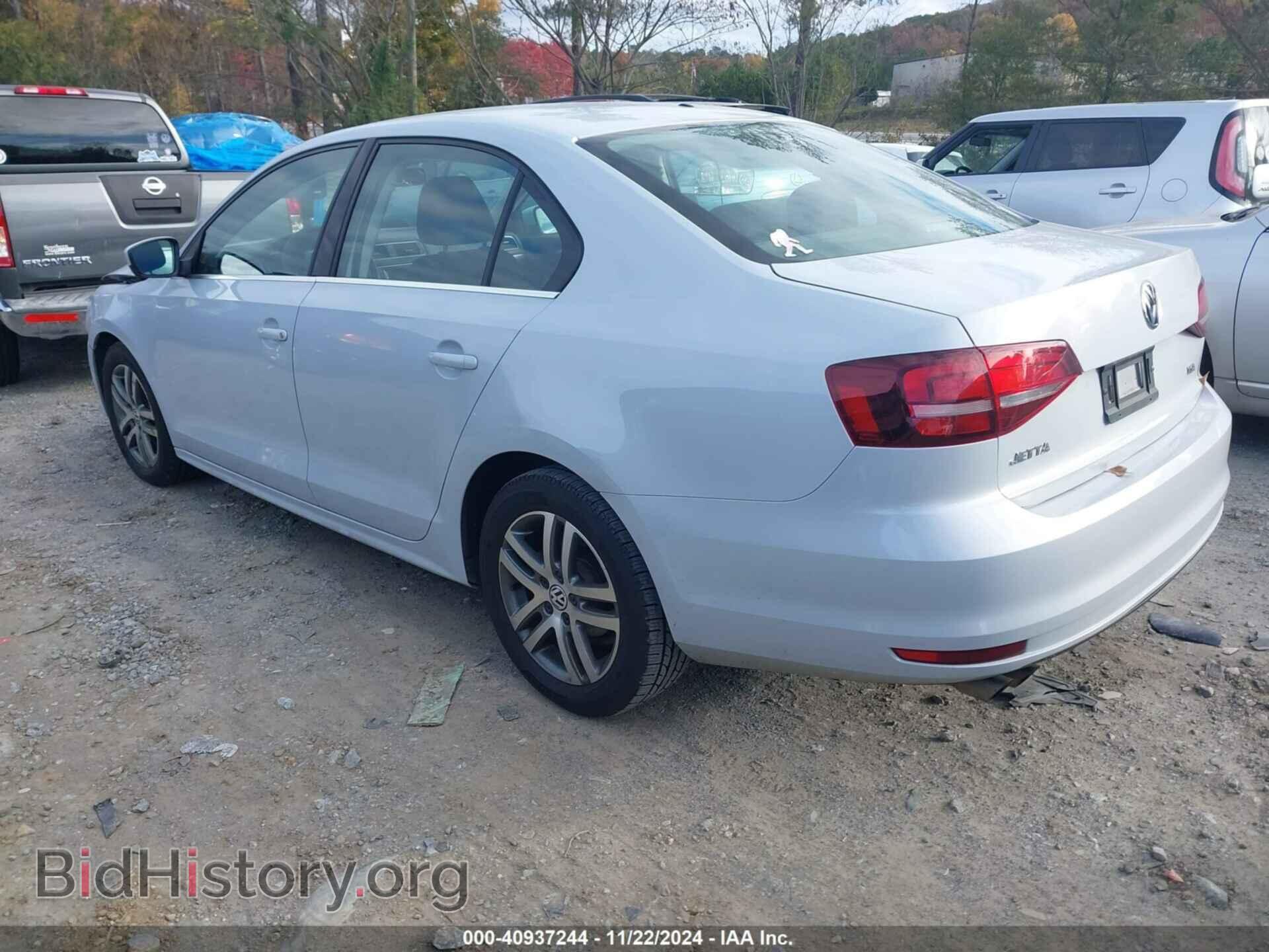 2017 VOLKSWAGEN JETTA - VIN: 3VW2B7AJ2HM246699 - Фото 3
