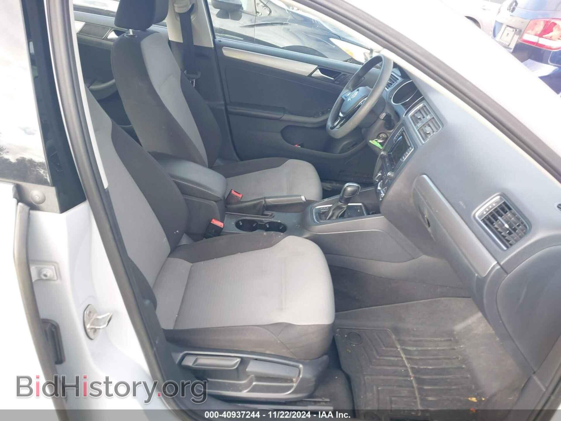 2017 VOLKSWAGEN JETTA - VIN: 3VW2B7AJ2HM246699 - Фото 5