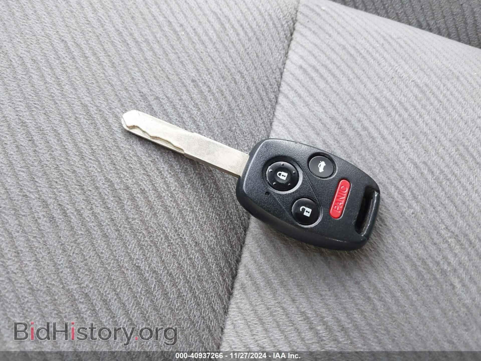 2010 HONDA CIVIC - VIN: 2HGFA1F82AH526350 - Фото 11