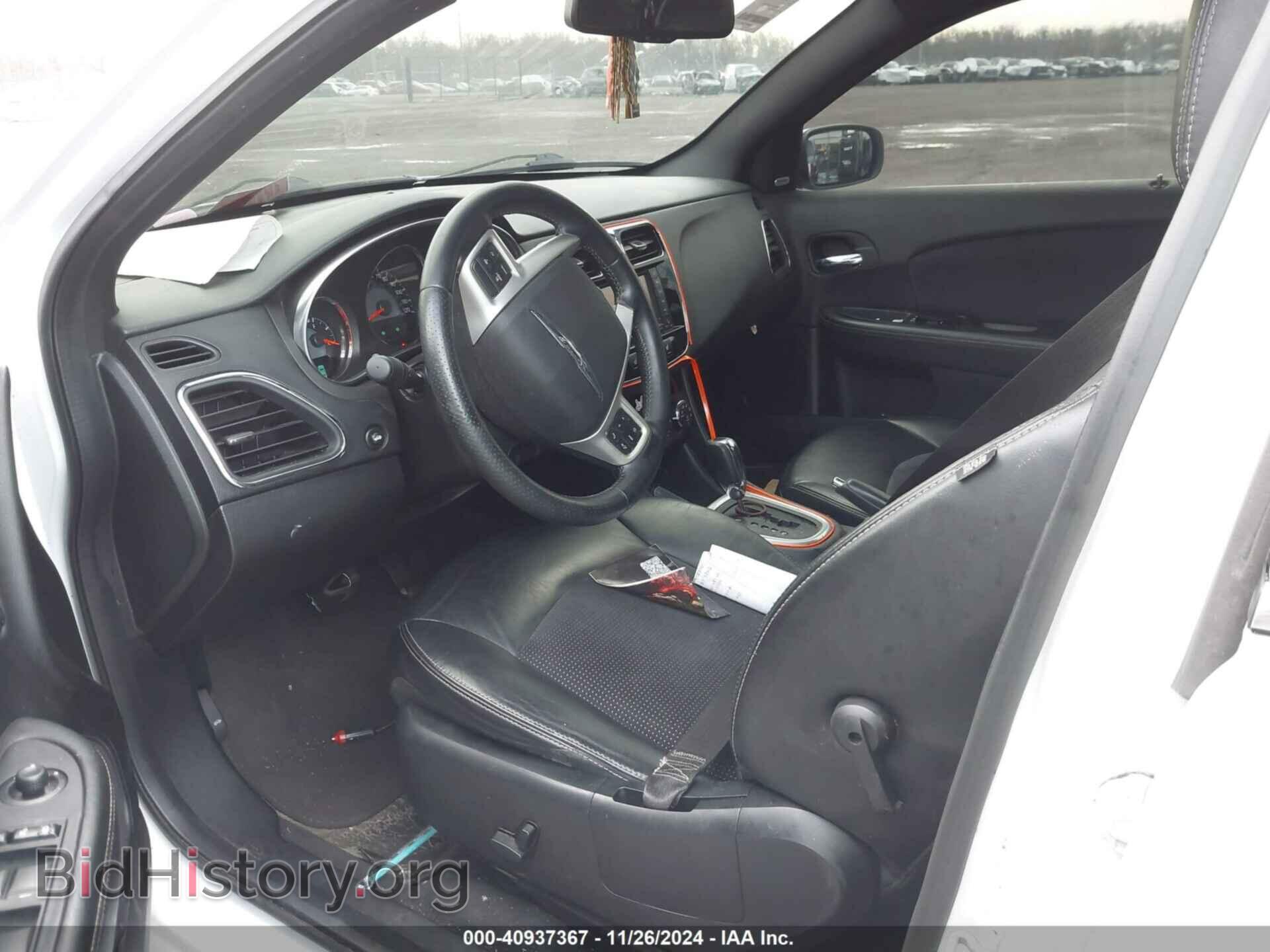 2012 CHRYSLER 200 - VIN: 1C3CCBHG1CN302927 - Фото 5