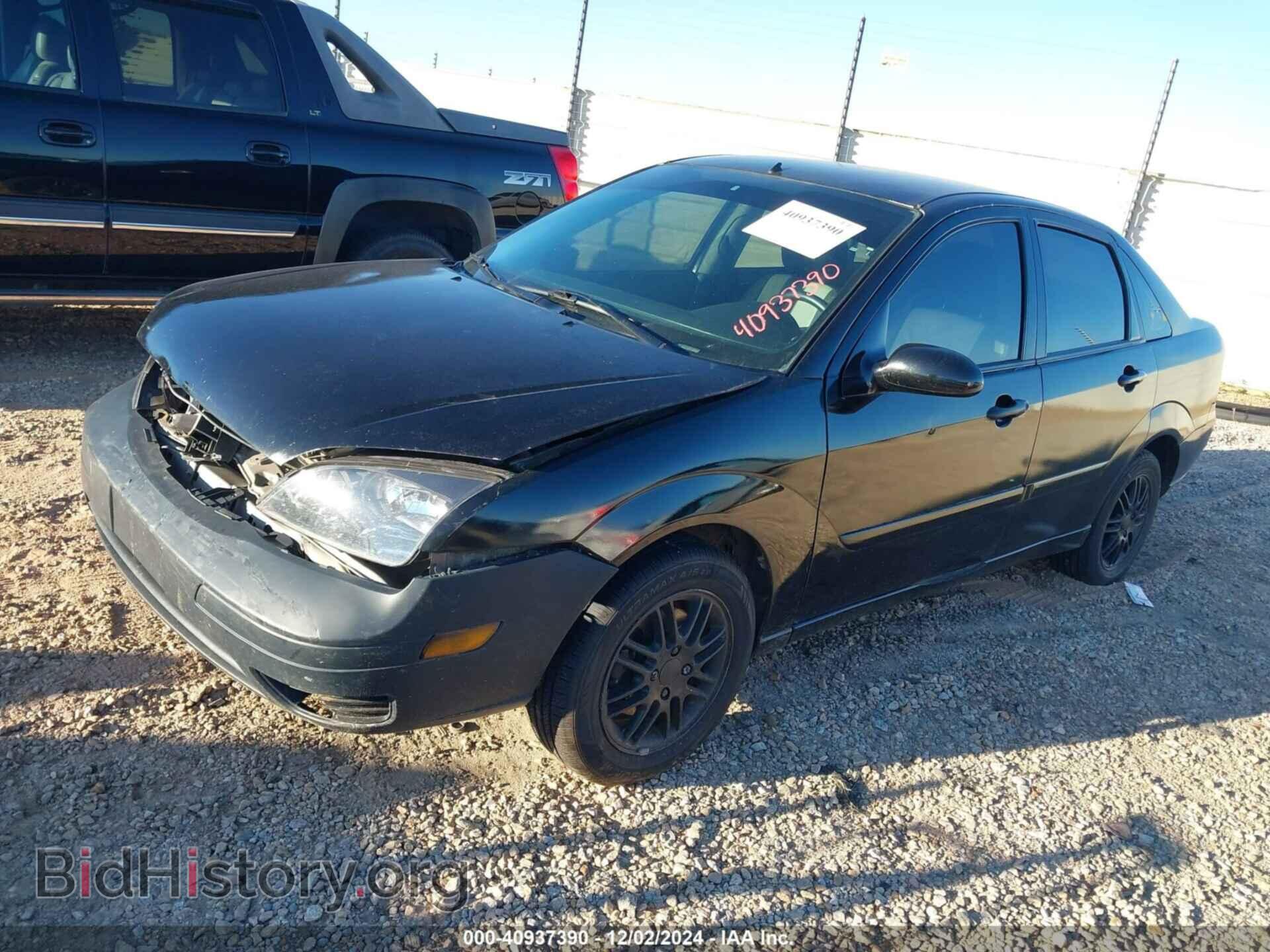 2007 FORD FOCUS - VIN: 1FAFP34N67W187867 - Фото 2
