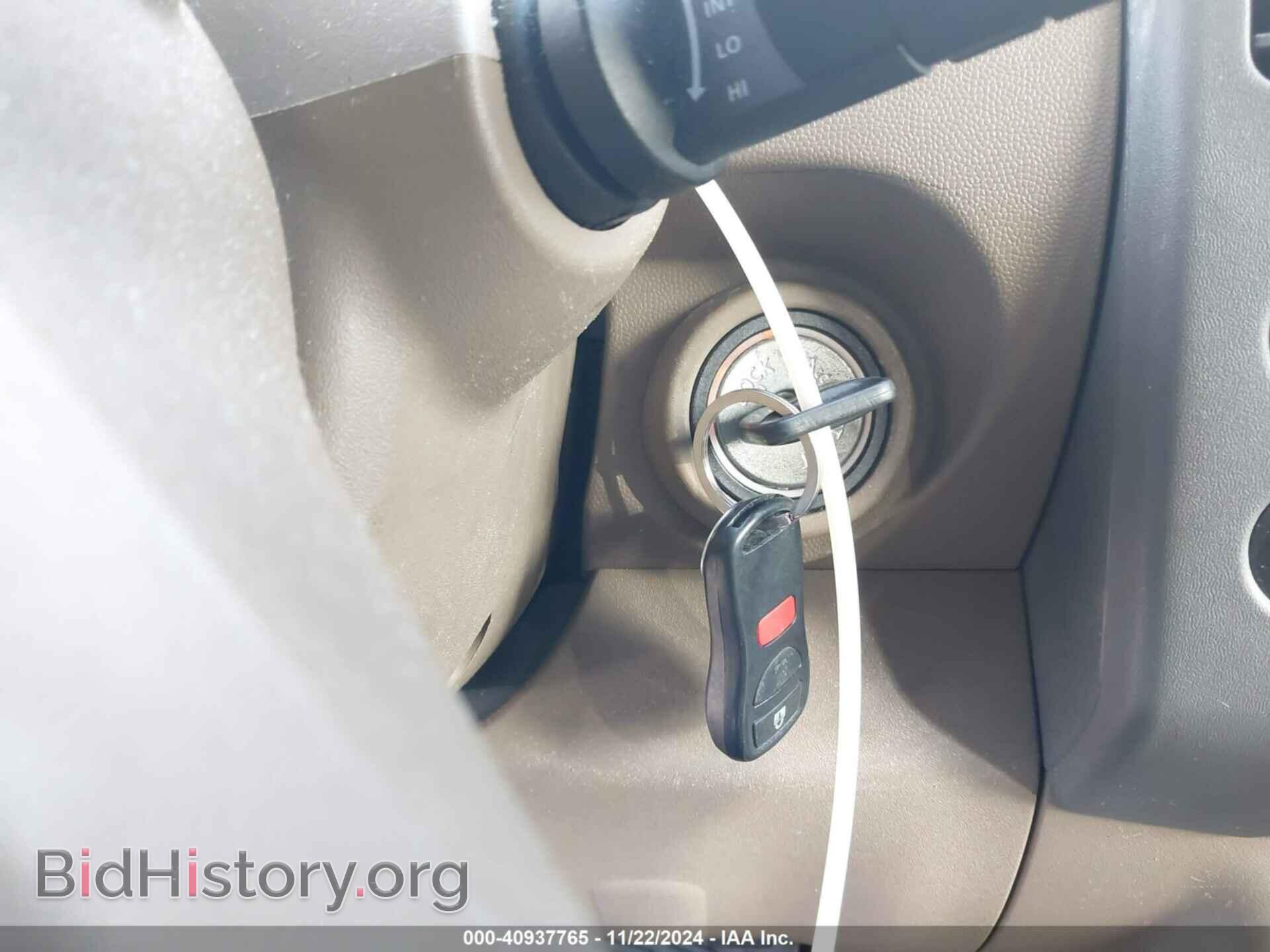2005 NISSAN FRONTIER - VIN: 1N6AD07U65C456864 - Фото 11