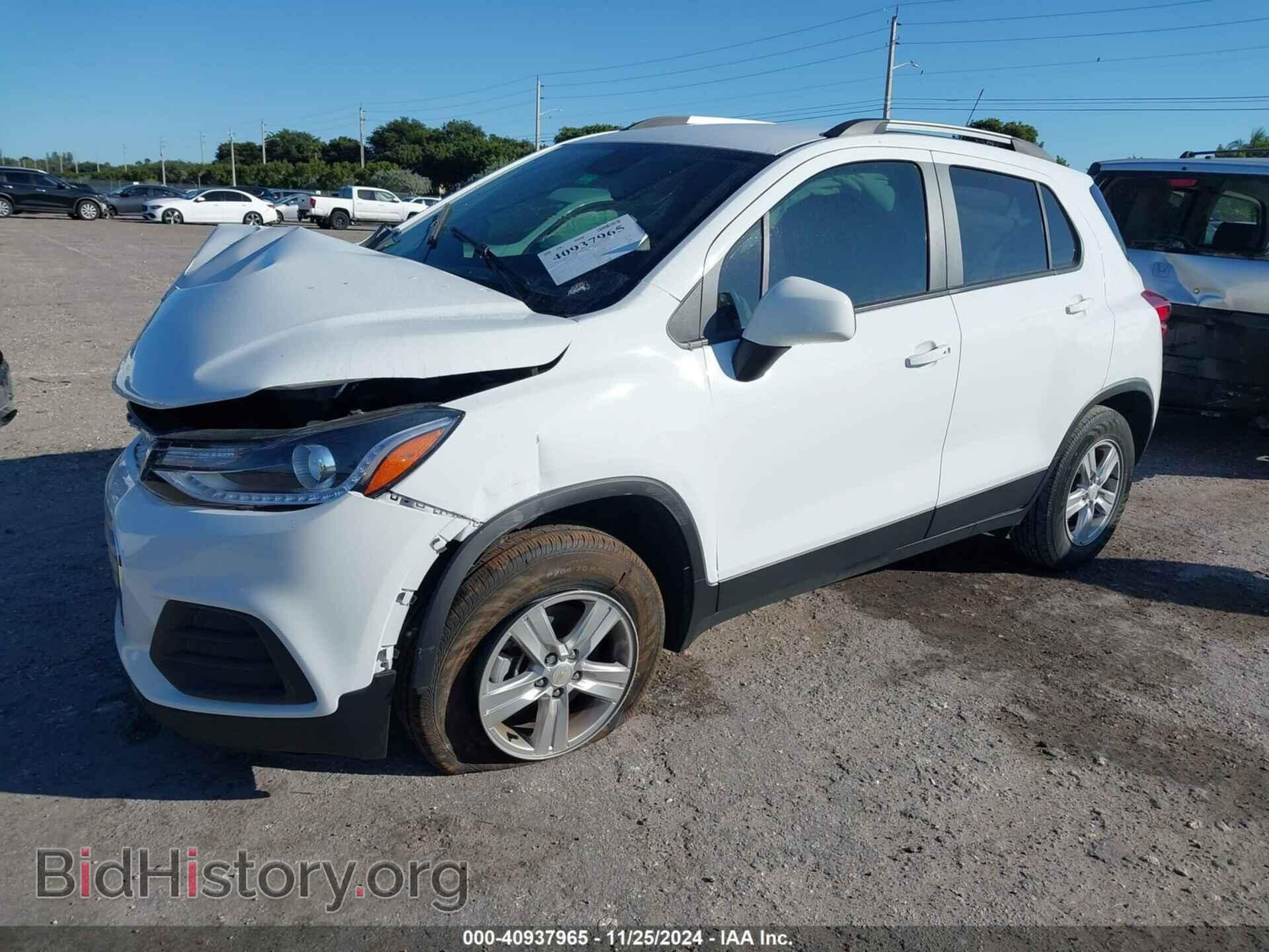 2022 CHEVROLET TRAX - VIN: KL7CJPSM3NB566259 - Фото 2