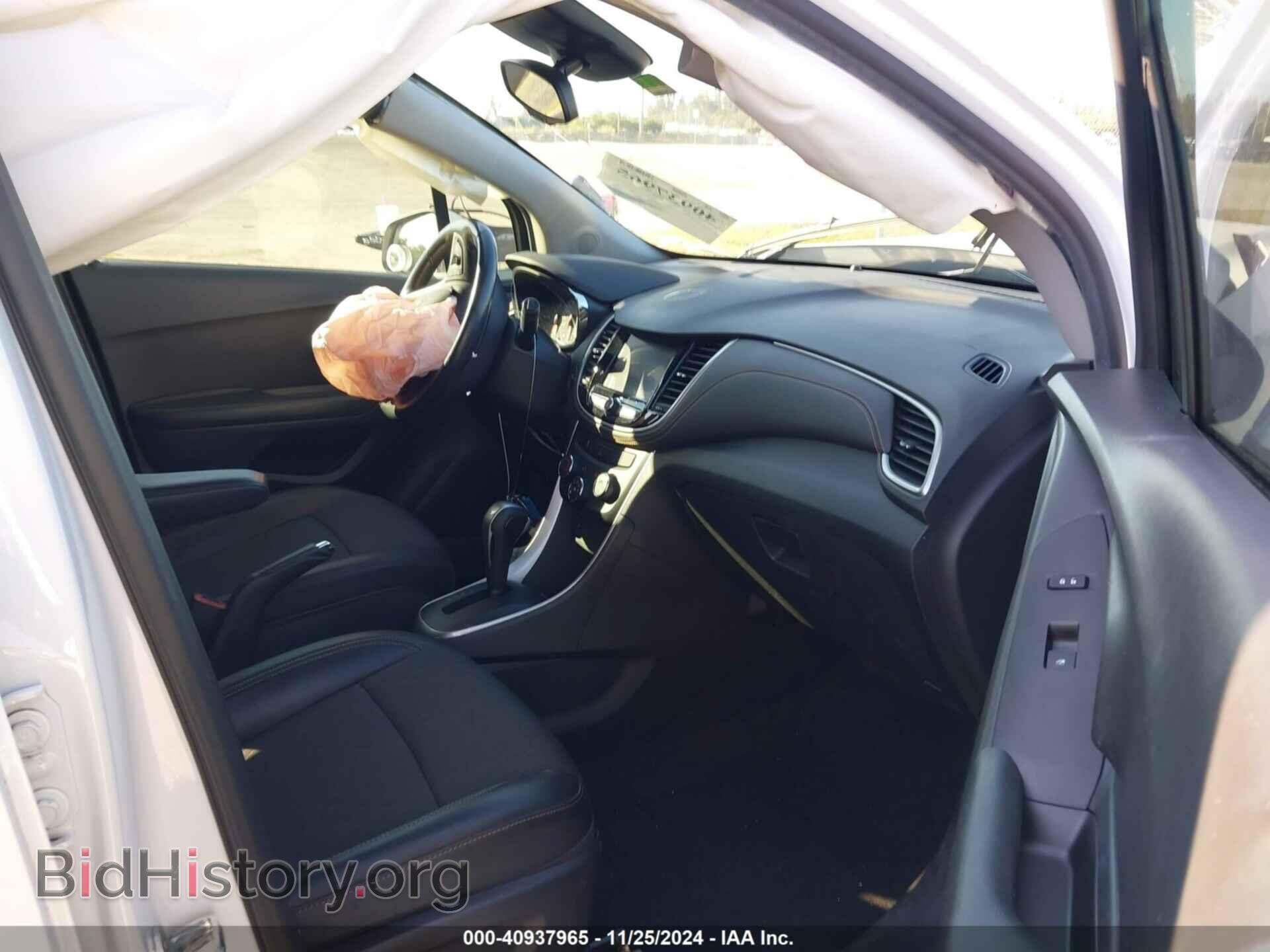 2022 CHEVROLET TRAX - VIN: KL7CJPSM3NB566259 - Фото 5