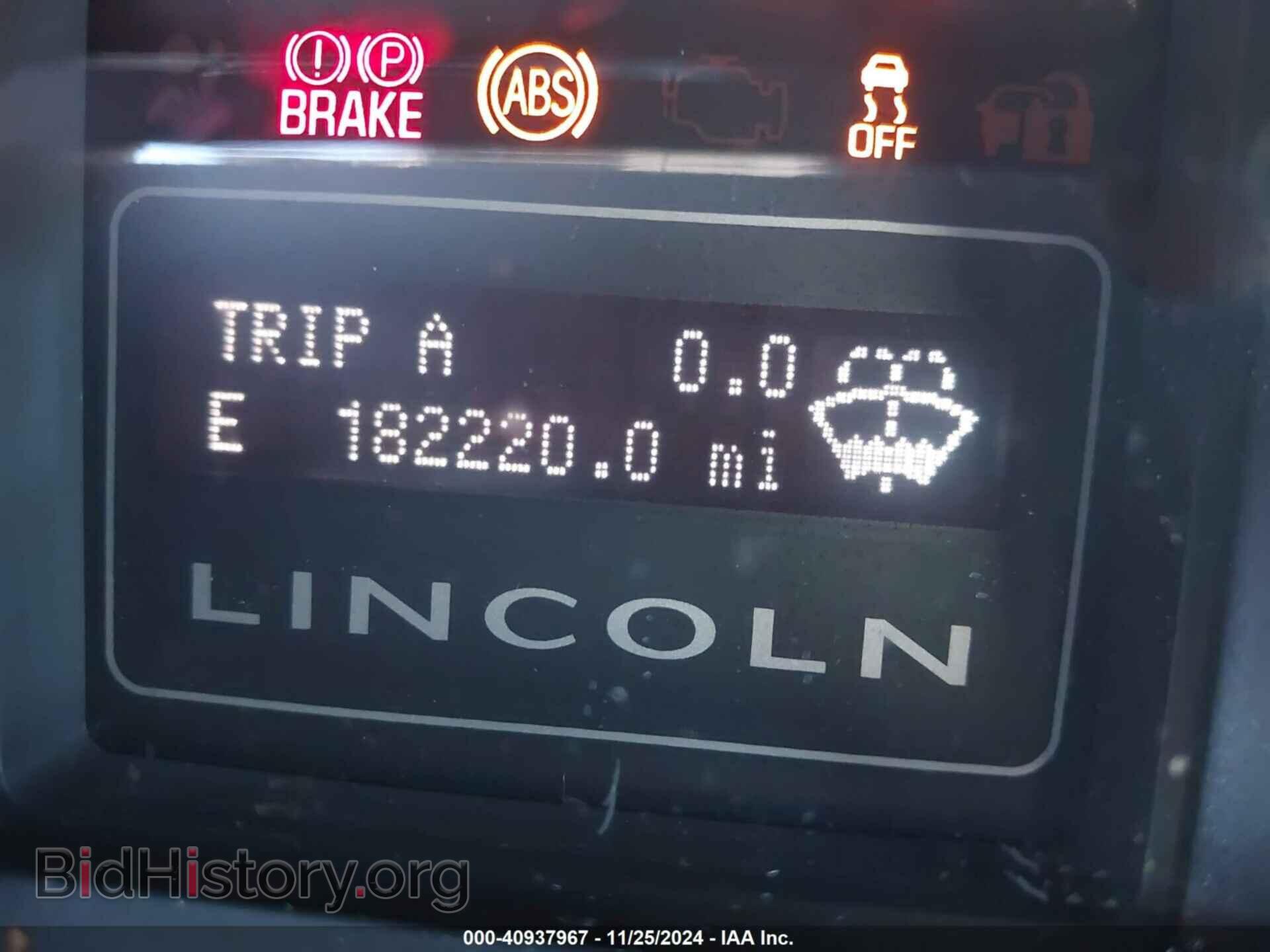 2012 LINCOLN NAVIGATOR - VIN: 5LMJJ2H52CEL00636 - Фото 7