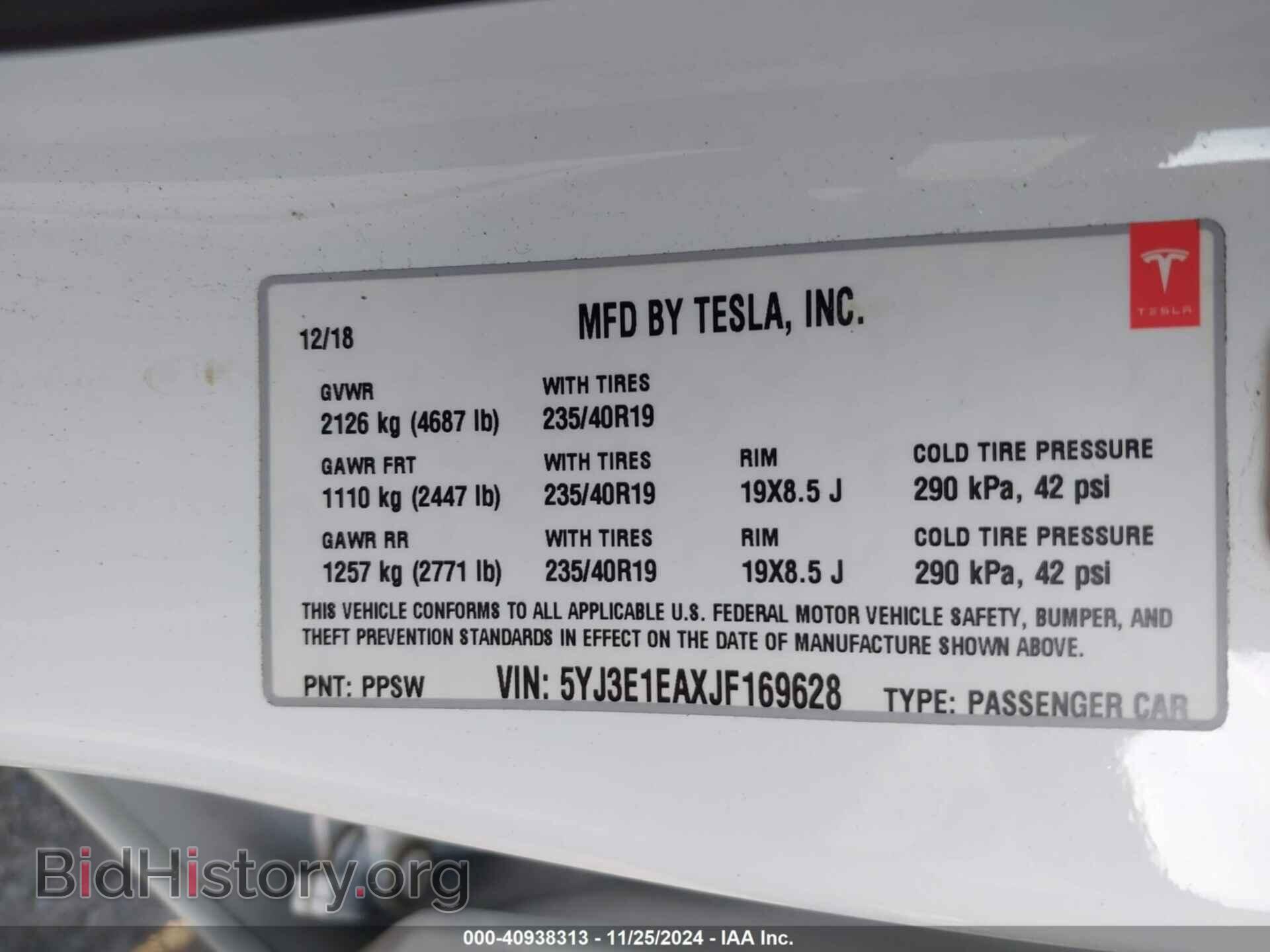 2018 TESLA MODEL 3 - VIN: 5YJ3E1EAXJF169628 - Фото 8