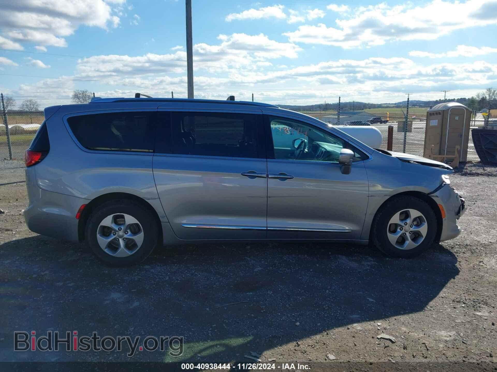 2017 CHRYSLER PACIFICA - VIN: 2C4RC1EG2HR564809 - Фото 13