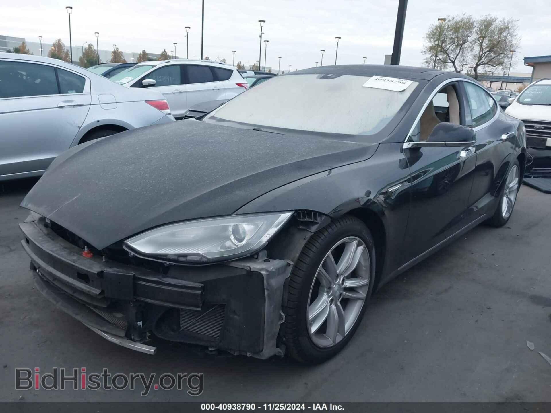 2013 TESLA MODEL S - VIN: 5YJSA1CP9DFP07125 - Фото 2