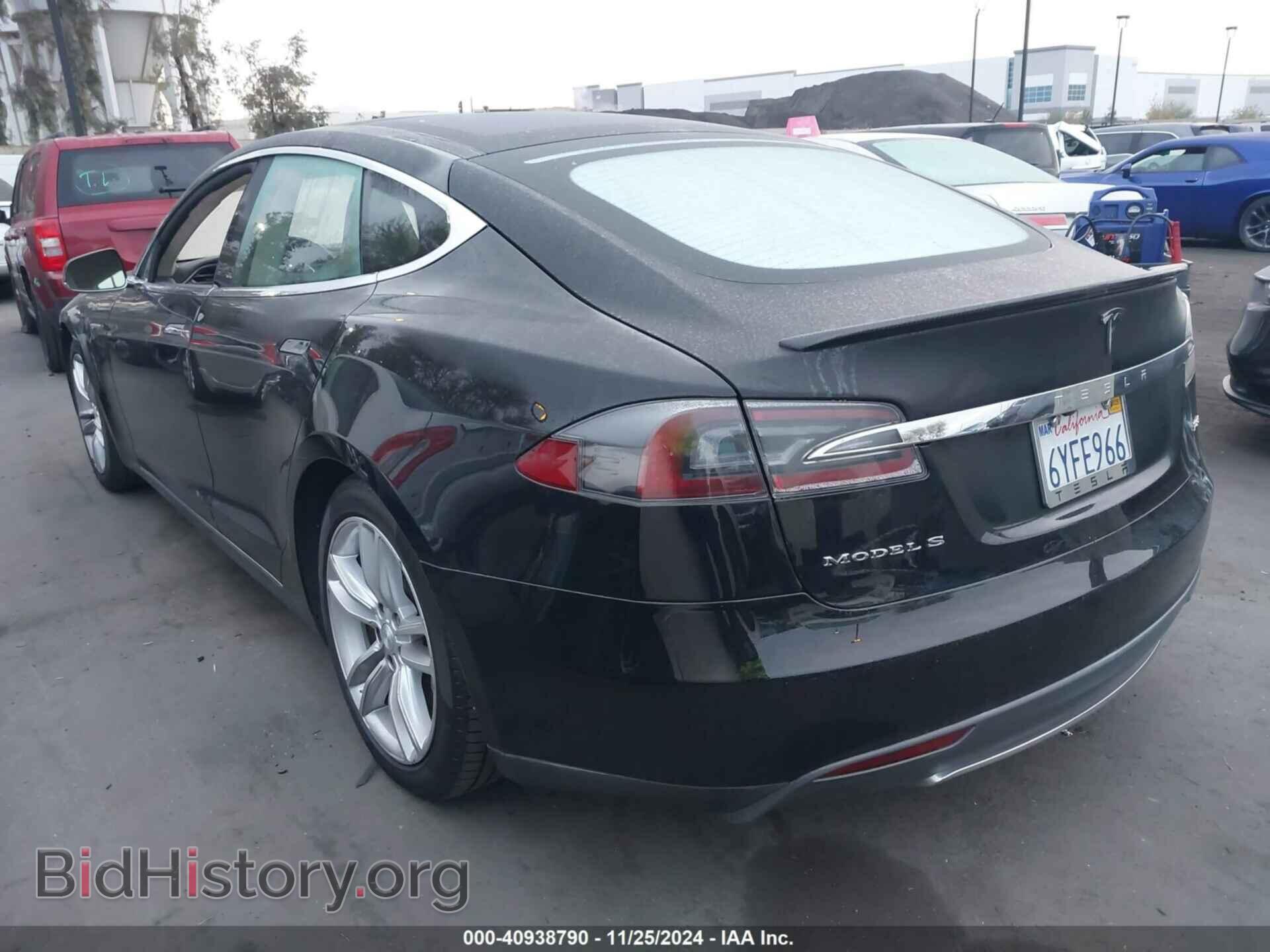 2013 TESLA MODEL S - VIN: 5YJSA1CP9DFP07125 - Фото 3