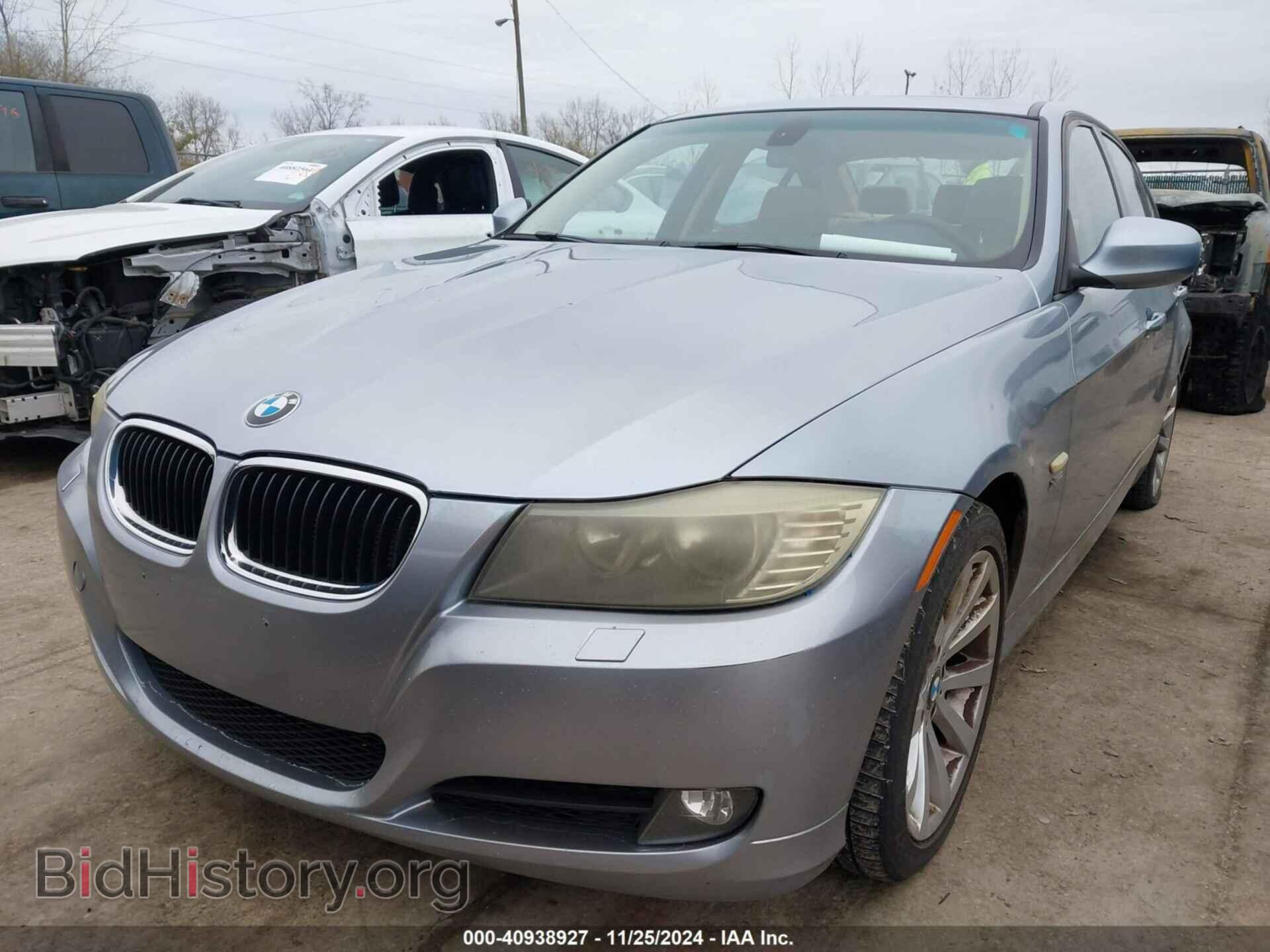 2011 BMW 328I - VIN: WBAPK7C54BF196241 - Фото 2