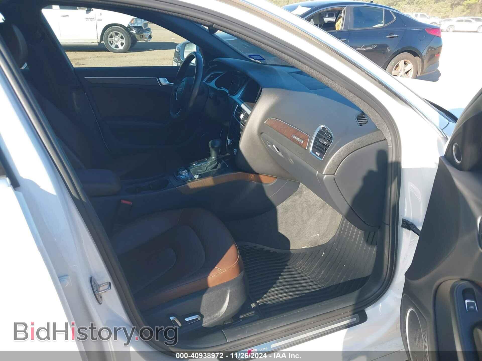 2016 AUDI A4 - VIN: WAUFFAFL9GN009631 - Фото 5