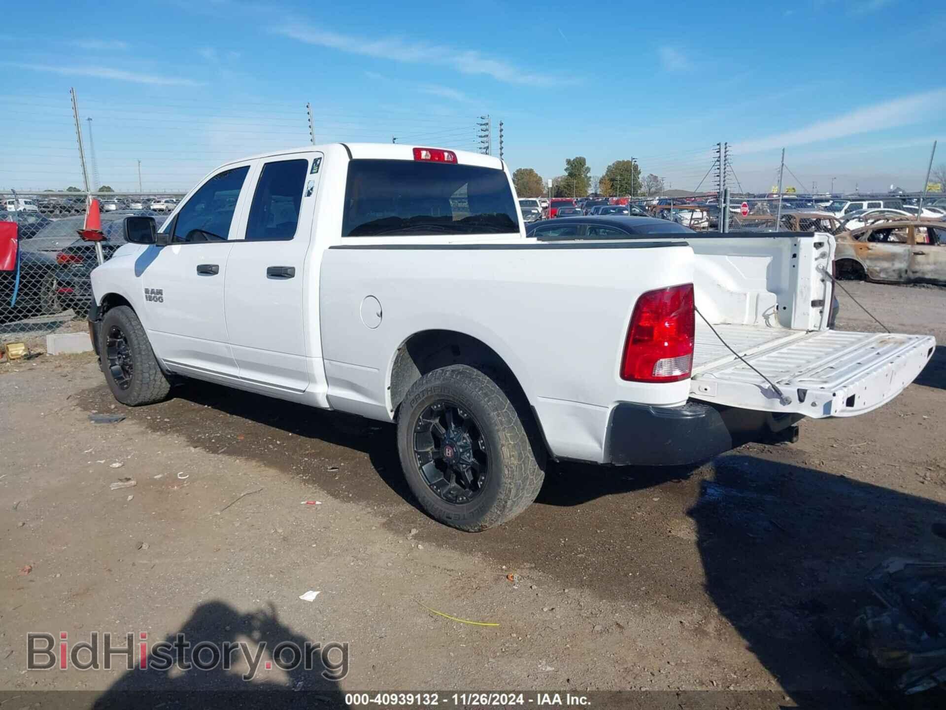 2018 RAM 1500 - VIN: 1C6RR6FG1JS304262 - Фото 3