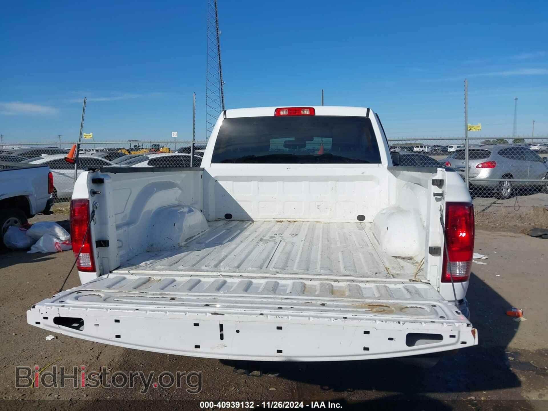 2018 RAM 1500 - VIN: 1C6RR6FG1JS304262 - Фото 8