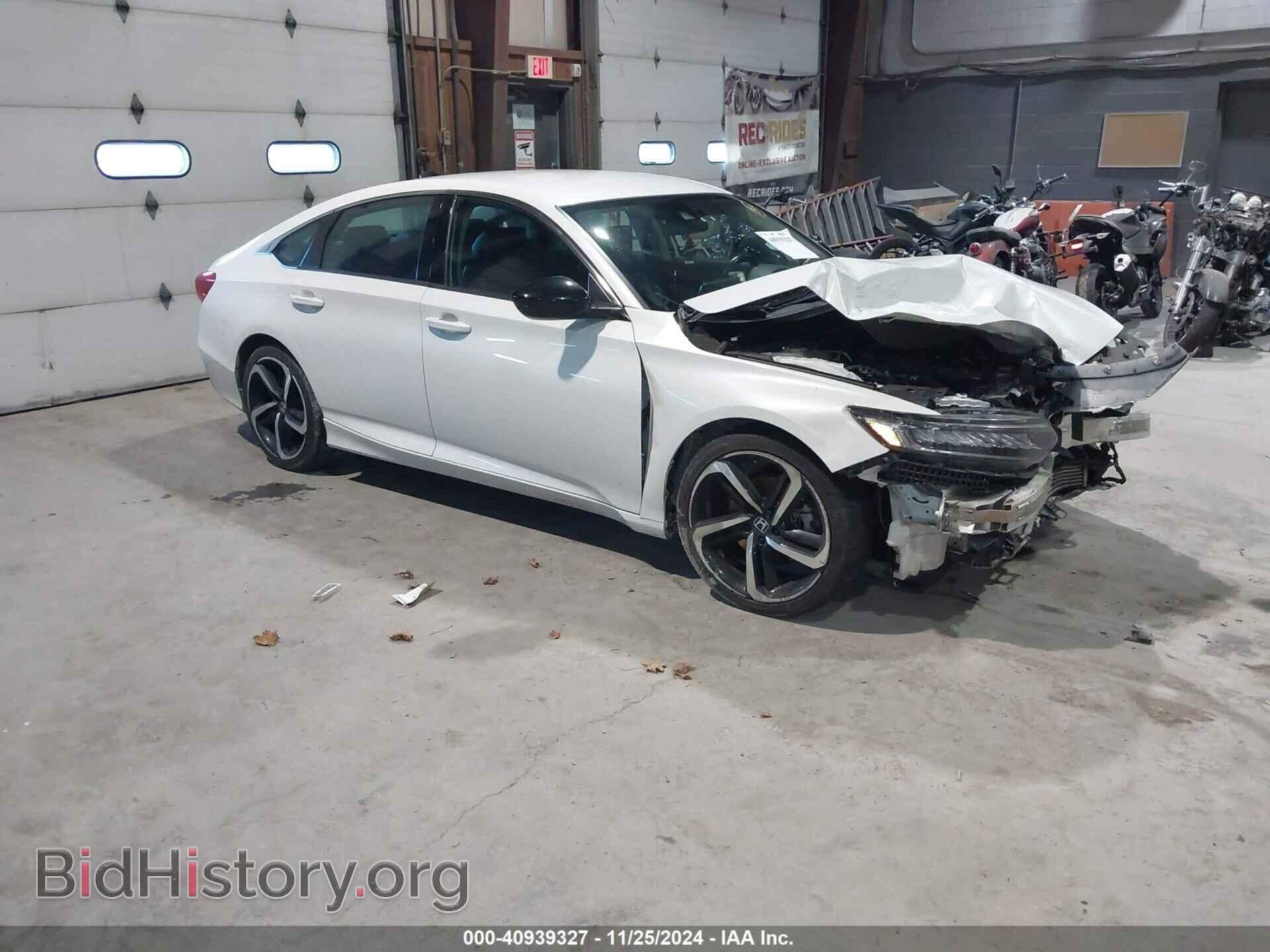 Photo 1HGCV1F43MA083066 - HONDA ACCORD 2021