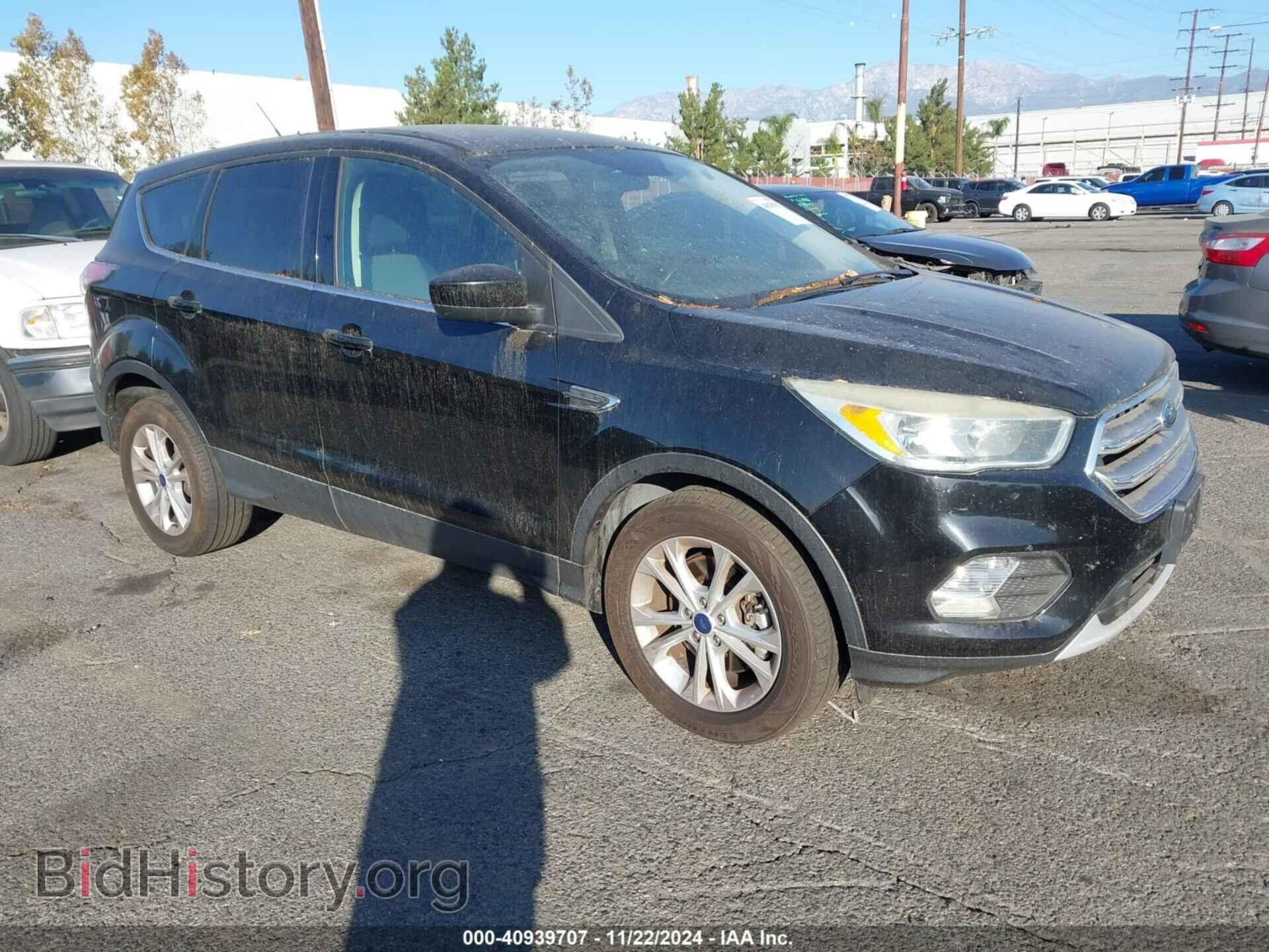 Фотография 1FMCU0G9XHUA28703 - FORD ESCAPE 2017