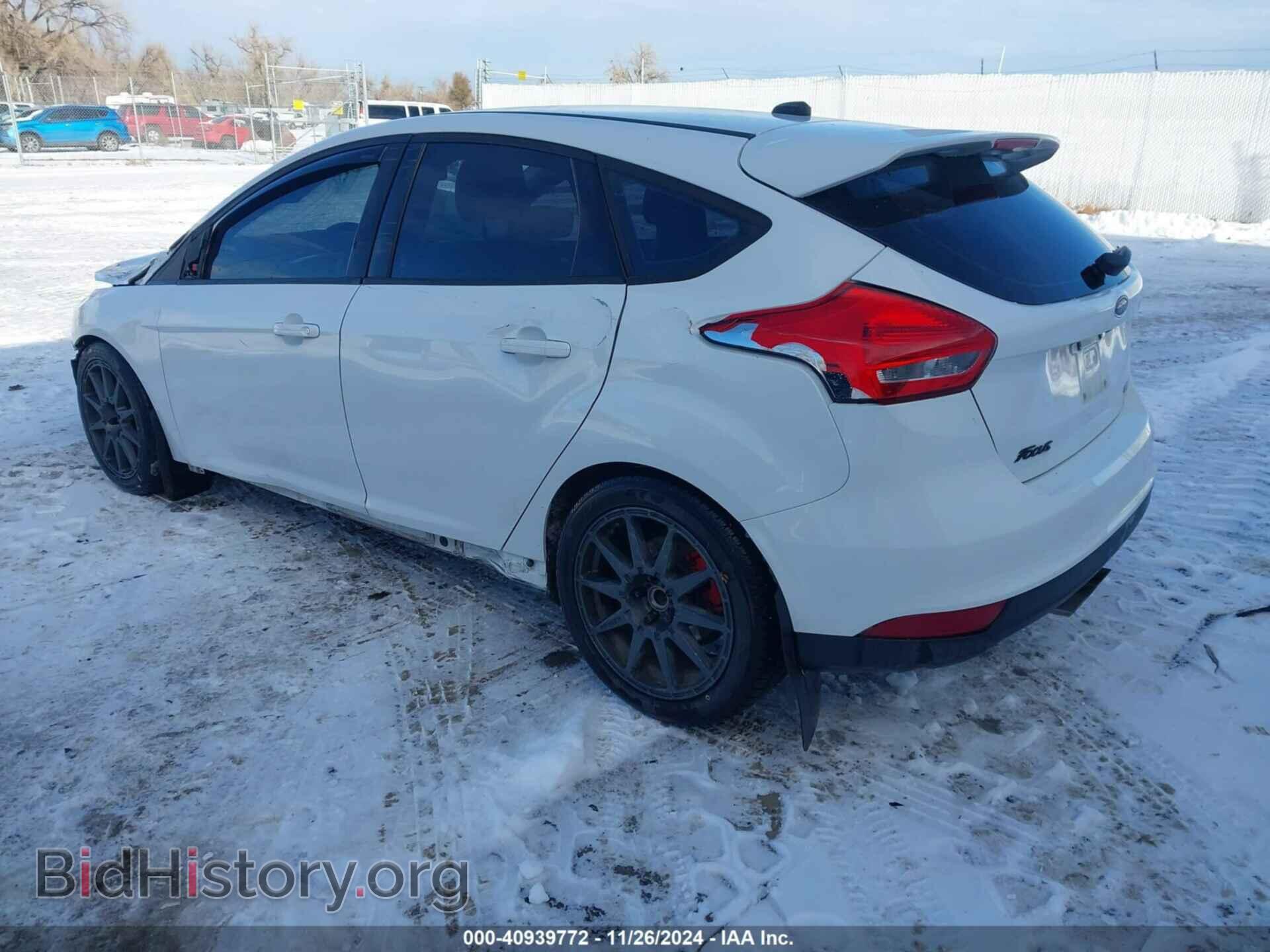 2016 FORD FOCUS - VIN: 1FADP3K27GL270810 - Фото 3