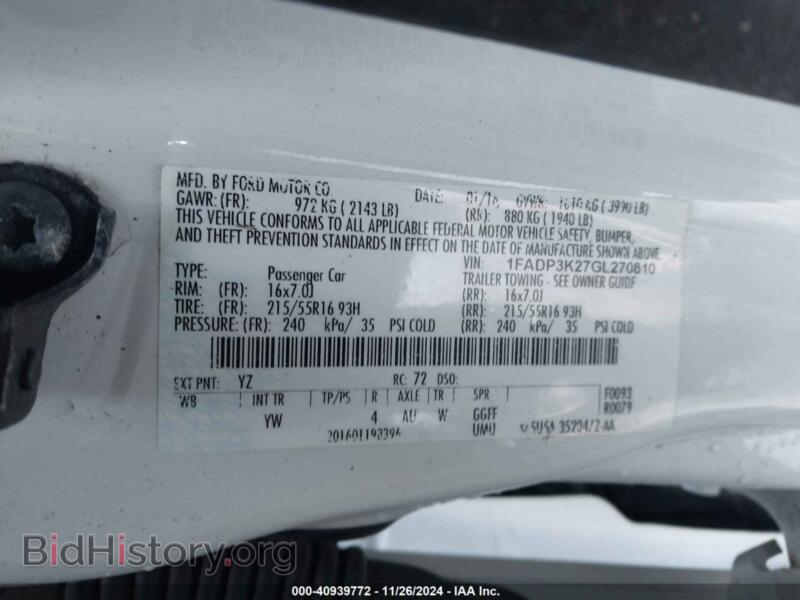 2016 Ford FOCUS (VIN 1FADP3K27GL270810) — photo 9 of 21