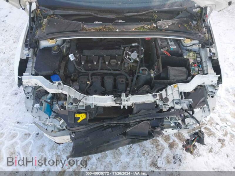 2016 Ford FOCUS (VIN 1FADP3K27GL270810) — photo 10 of 21