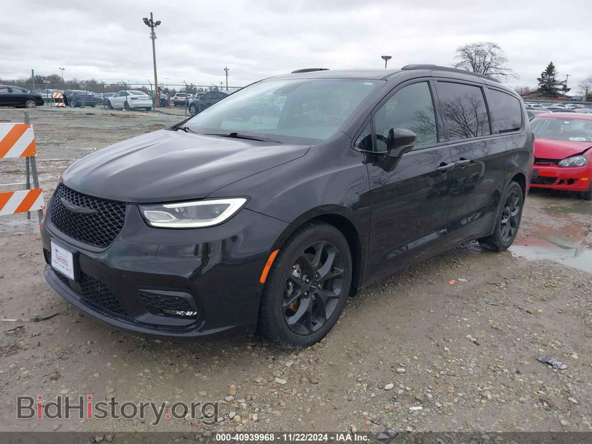 2021 CHRYSLER PACIFICA - VIN: 2C4RC1BGXMR561896 - Фото 2