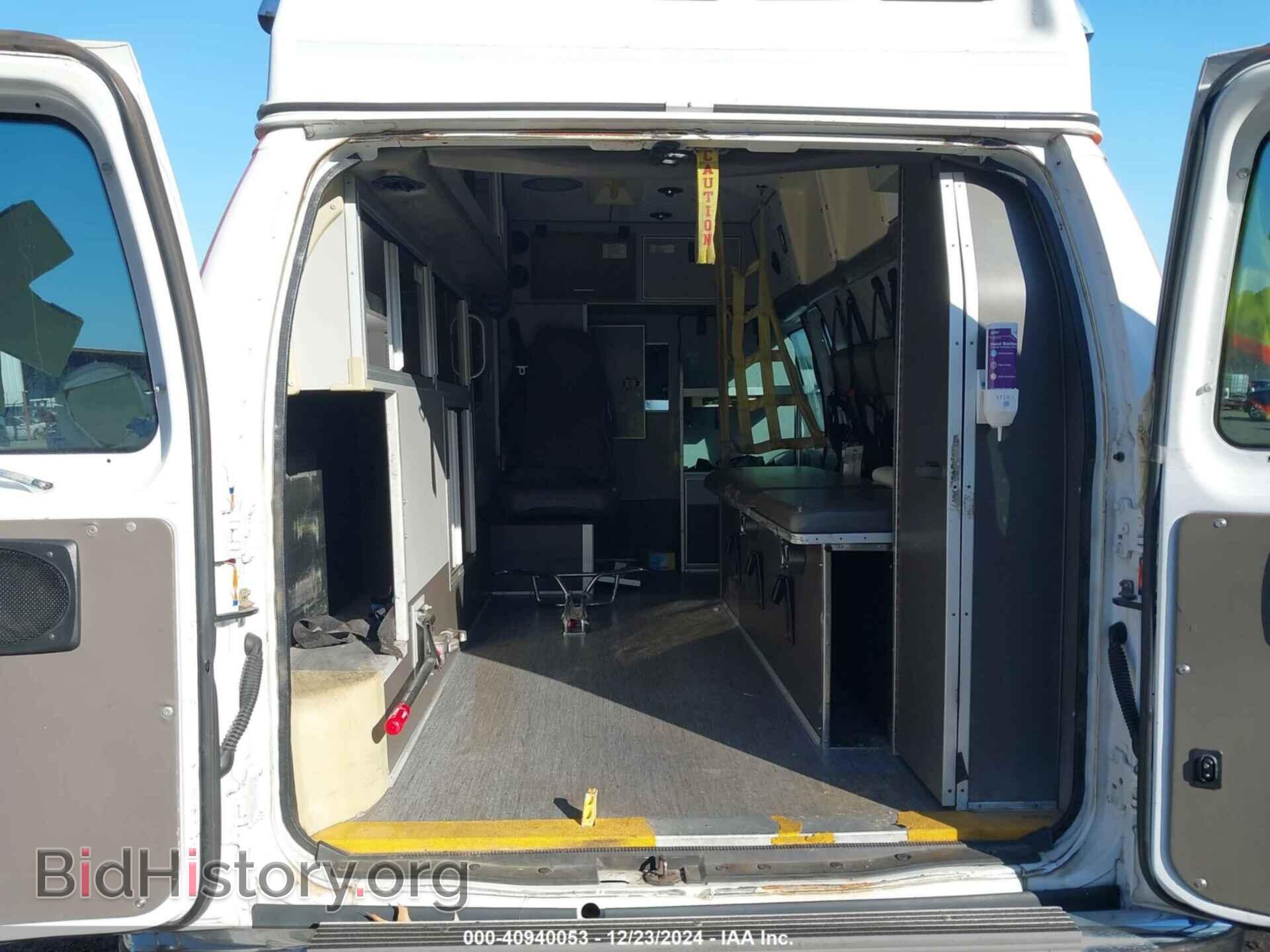 2012 FORD ECONOLINE - VIN: 1FDSS3ES4CDB36218 - Photo 8