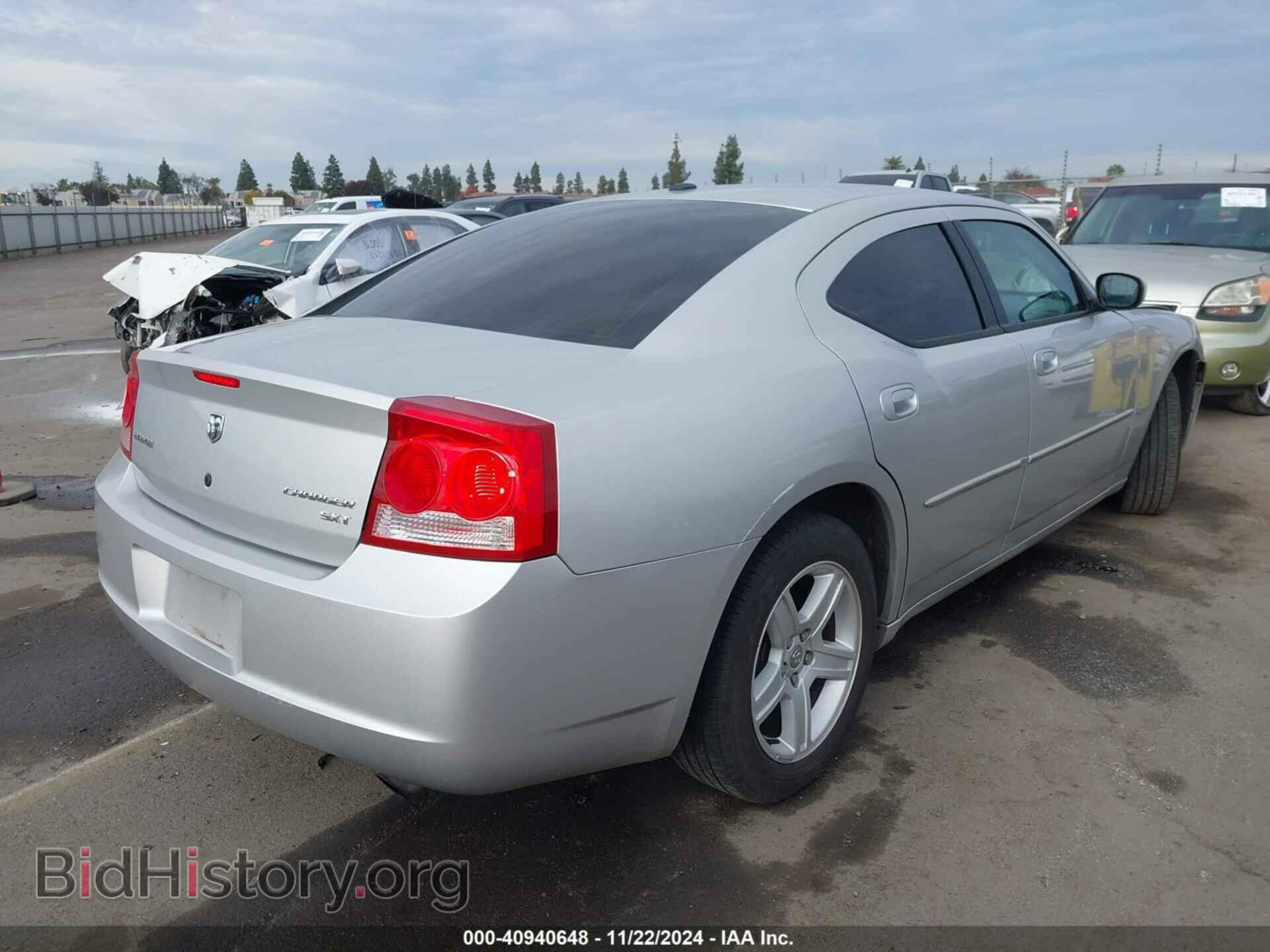2010 DODGE CHARGER - VIN: 2B3CA3CV0AH172319 - Фото 4