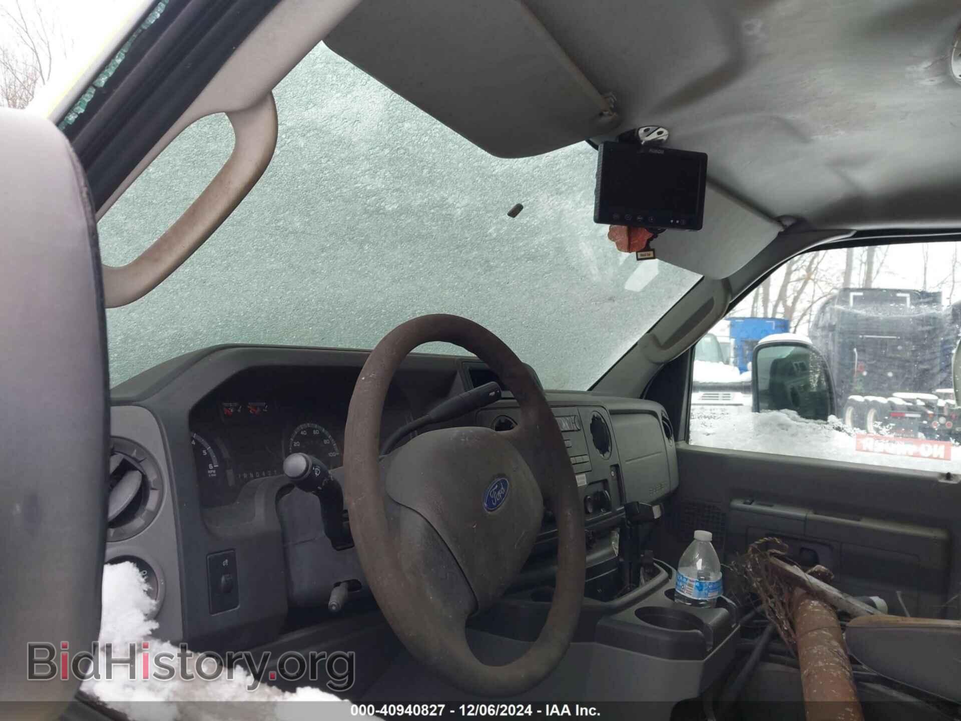 Photo 1FDXE4FS5JDC17758 - FORD E-450 CUTAWAY 2018