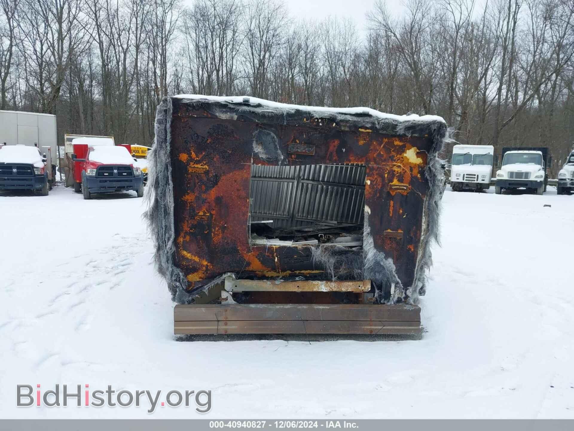 2018 FORD E-450 CUTAWAY - VIN: 1FDXE4FS5JDC17758 - Фото 4