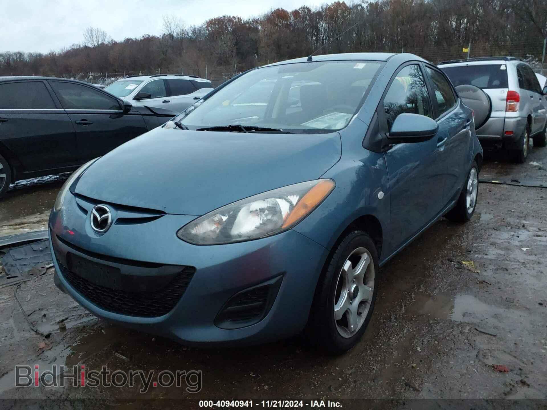 2014 MAZDA MAZDA2 - VIN: JM1DE1KY4E0172793 - Фото 2