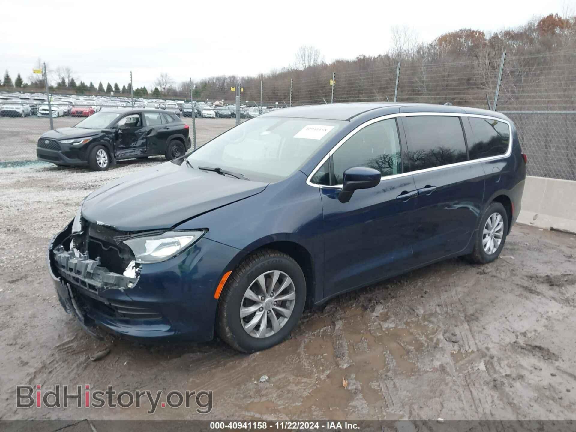 2017 CHRYSLER PACIFICA - VIN: 2C4RC1DG3HR592796 - Фото 2