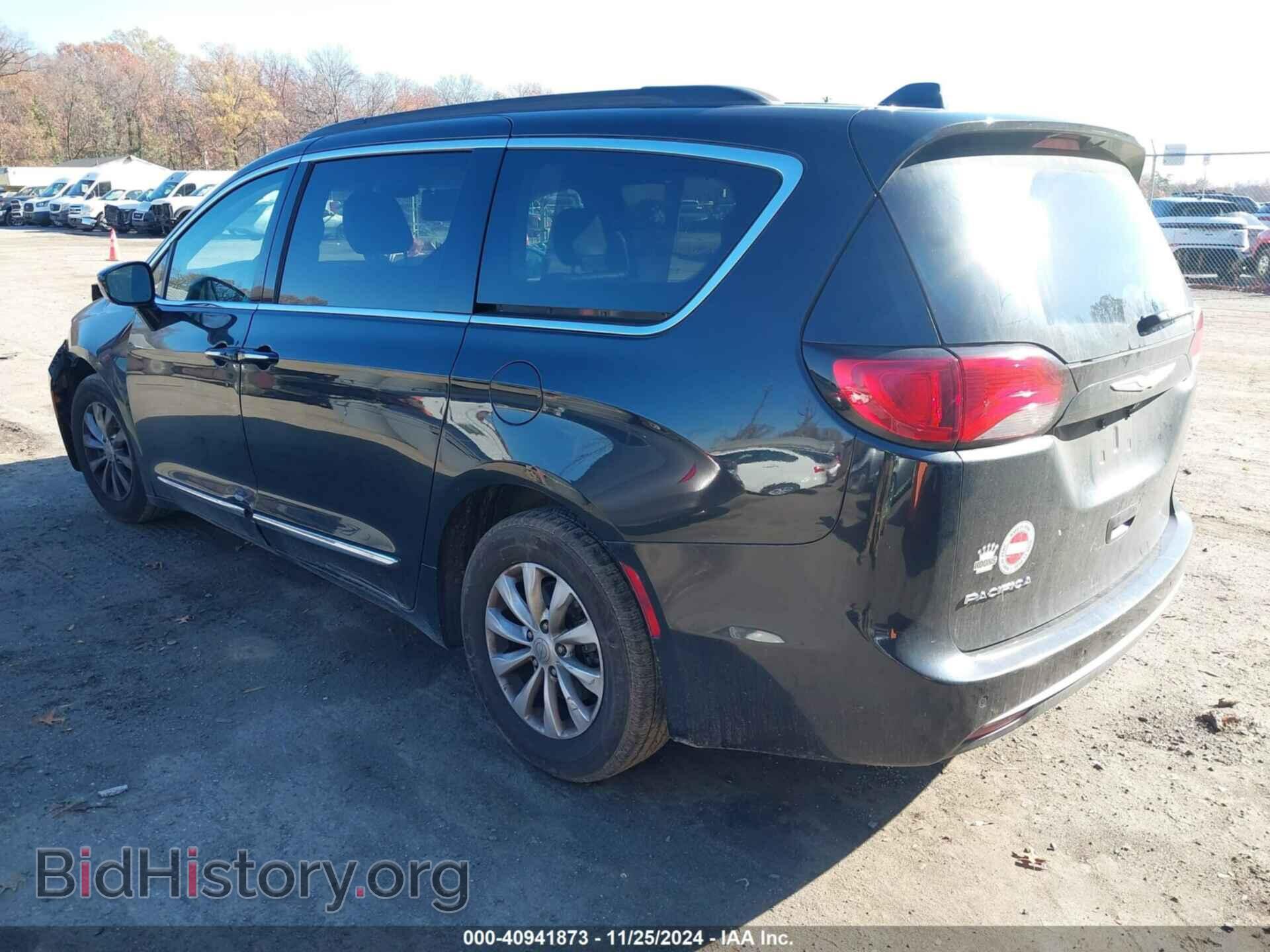 2017 CHRYSLER PACIFICA - VIN: 2C4RC1BG2HR745414 - Photo 3