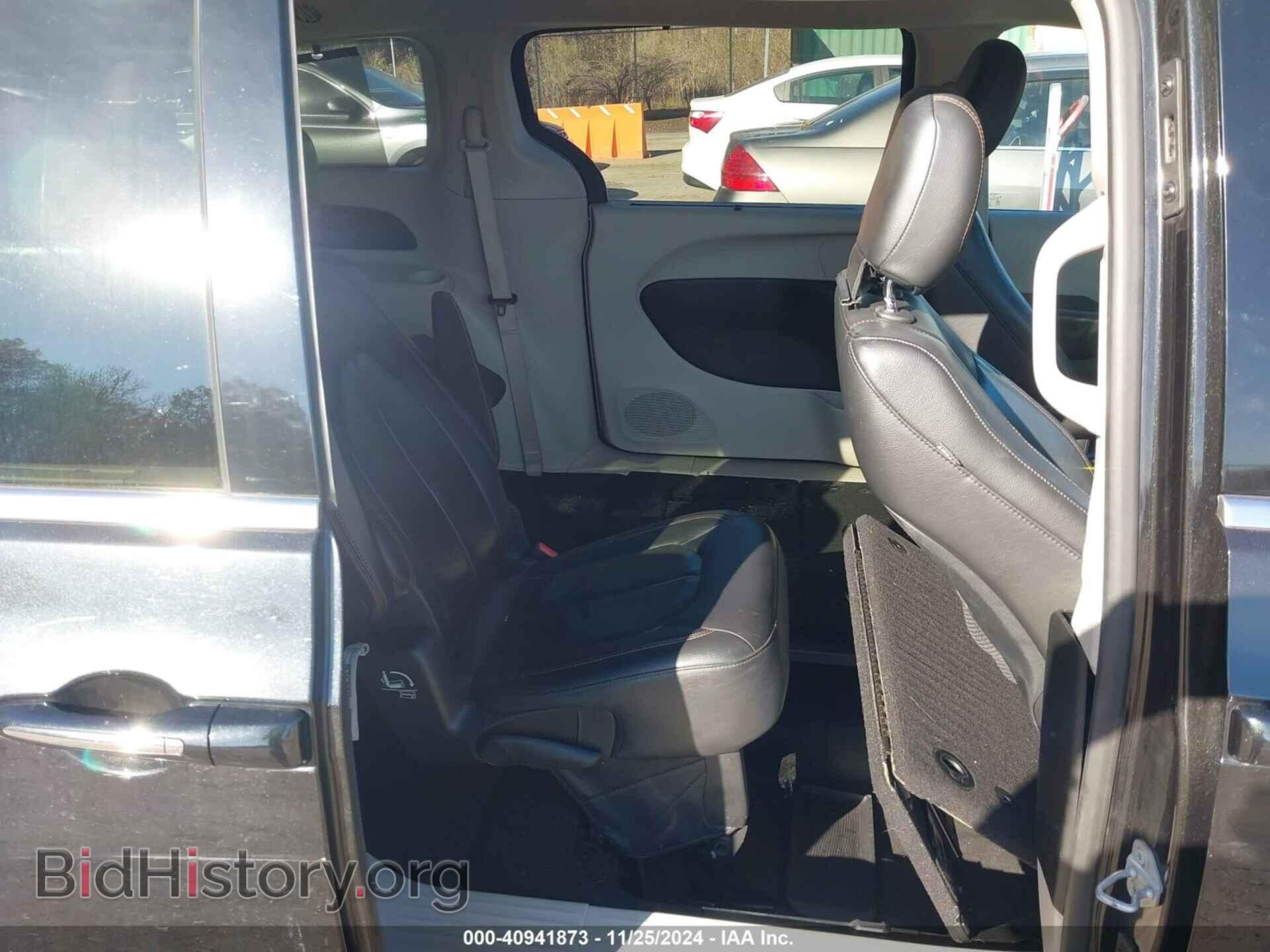2017 CHRYSLER PACIFICA - VIN: 2C4RC1BG2HR745414 - Photo 8