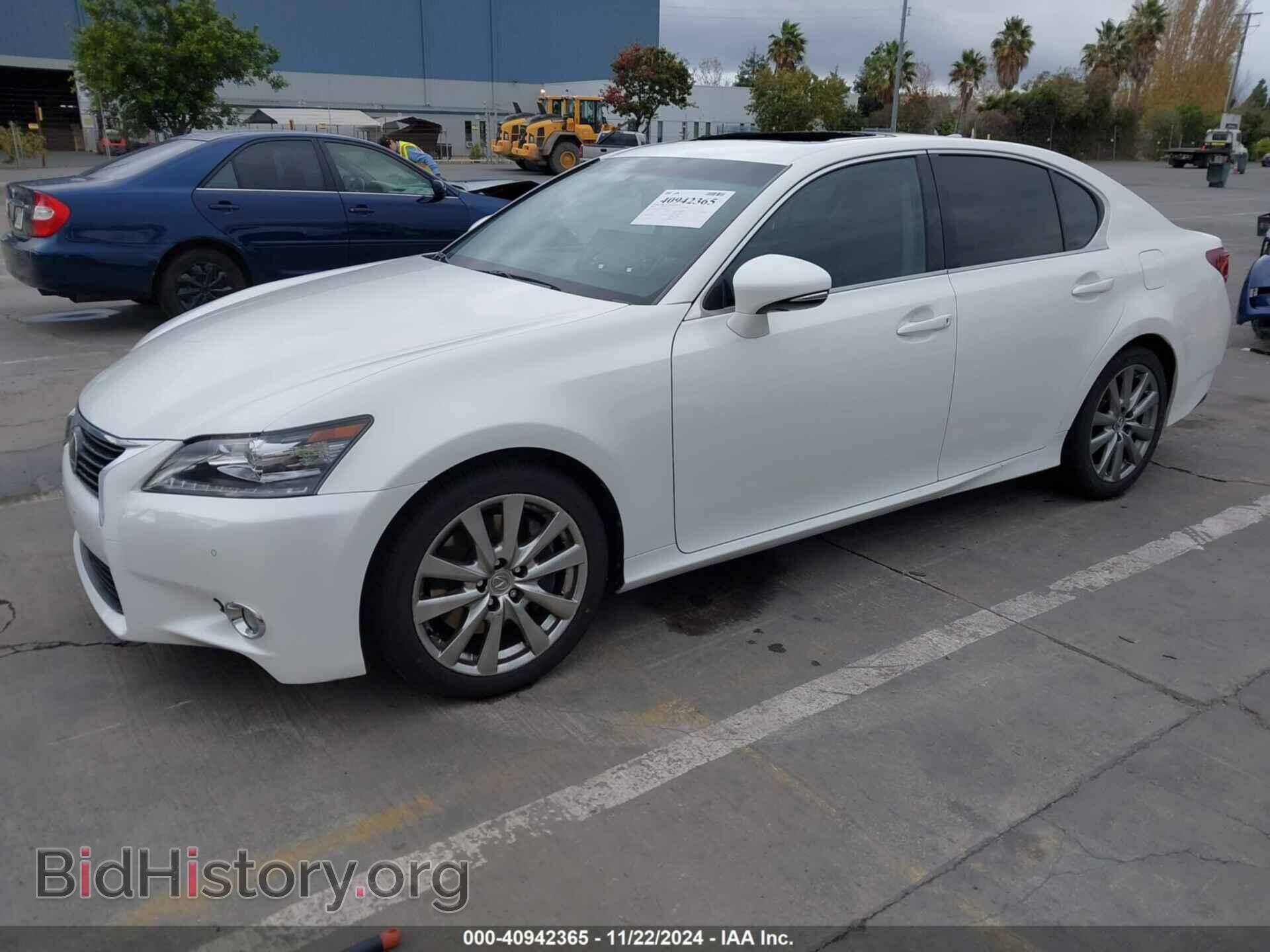 2015 LEXUS GS 350 - VIN: JTHBE1BL6FA007060 - Photo 2
