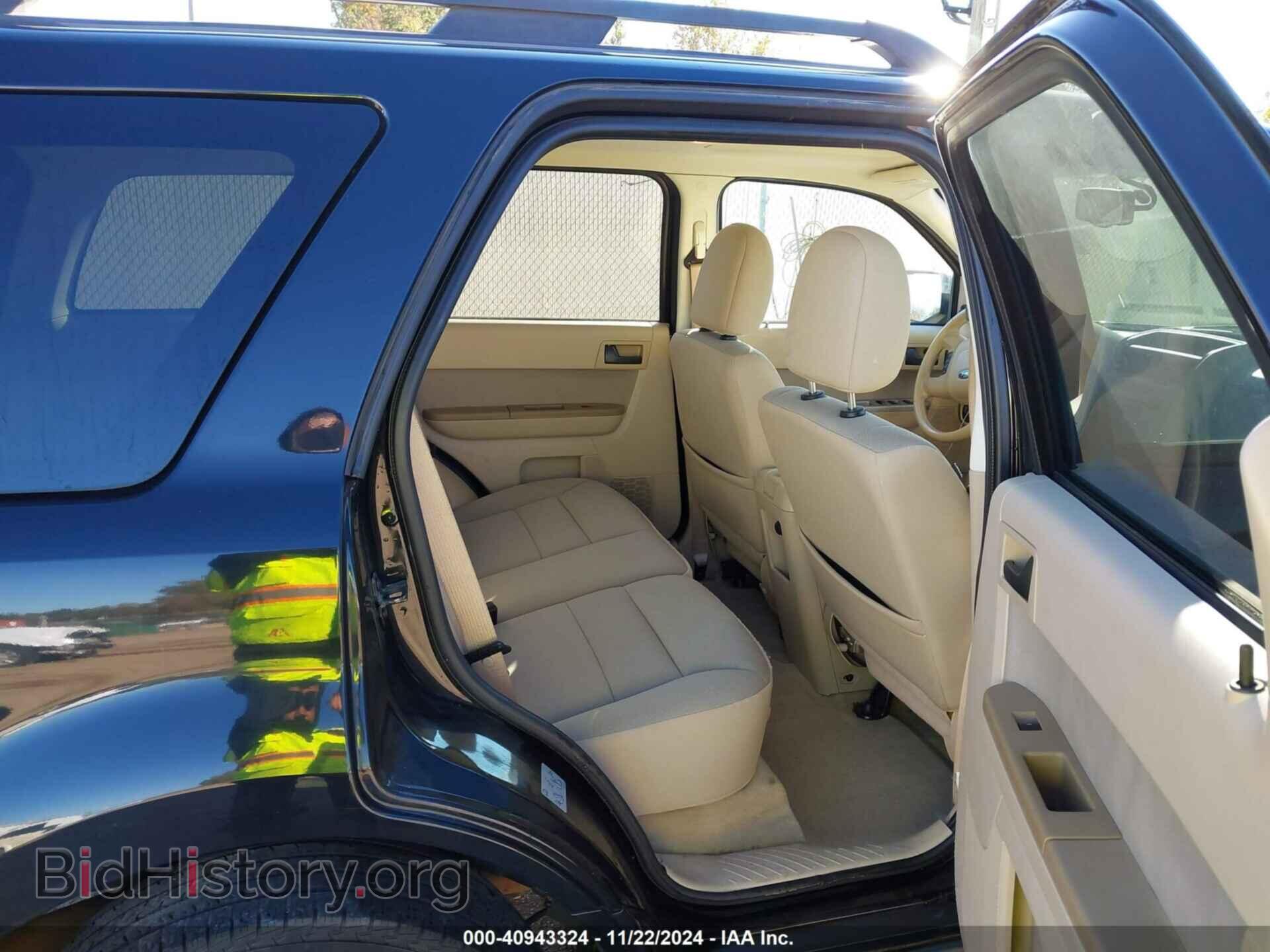 2010 FORD ESCAPE - VIN: 1FMCU0D75AKD30887 - Фото 8