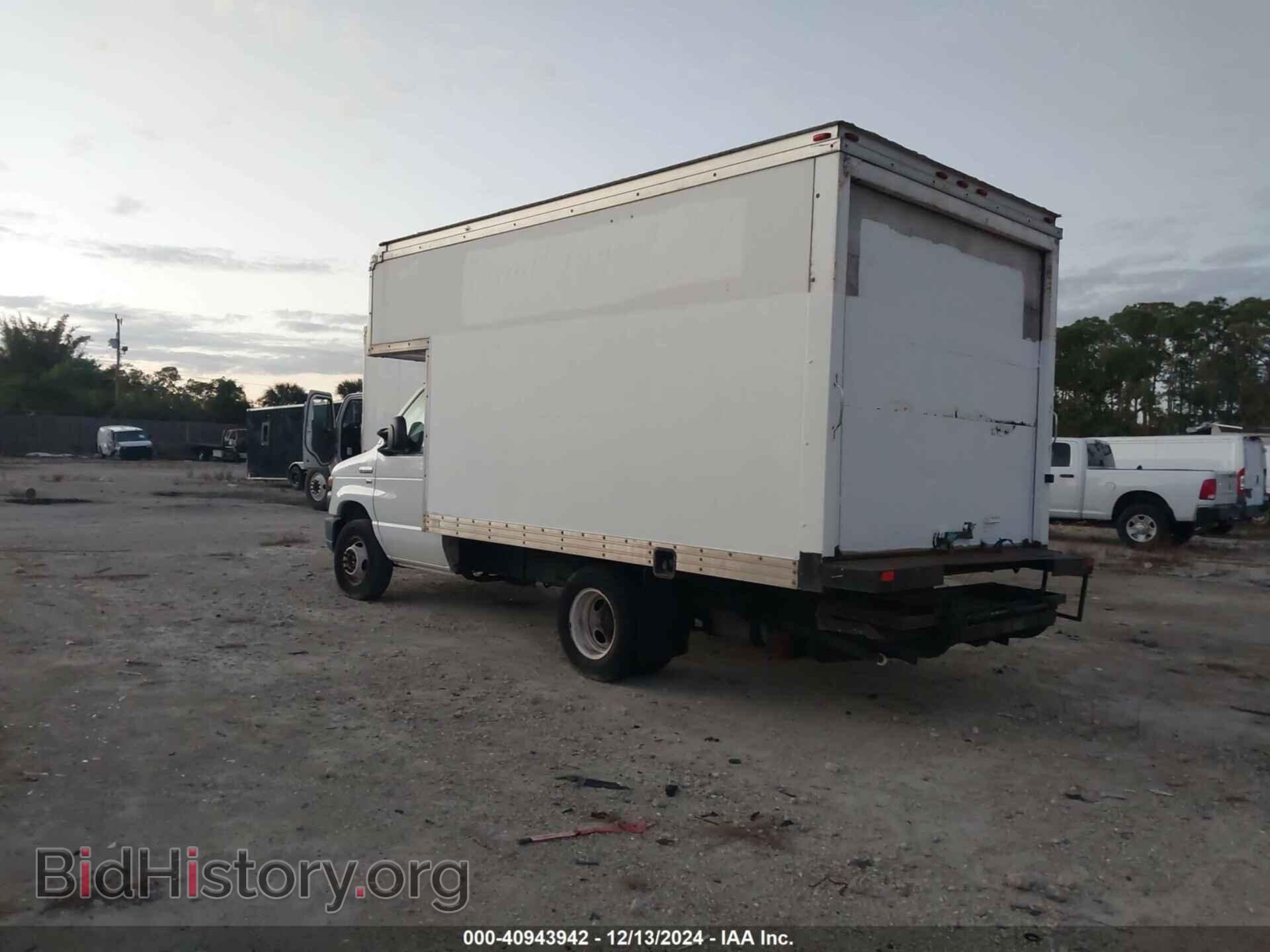 2013 FORD E-350 CUTAWAY - VIN: 1FDWE3FL2DDA38628 - Фото 3